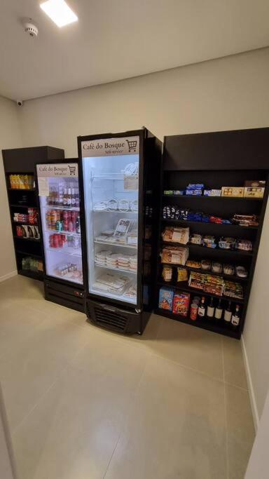 Ap em Canela com AC,lareira, piscina, garagem