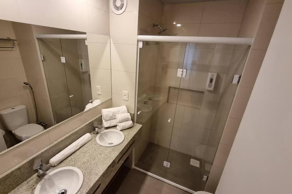 Ap em Canela com AC,lareira, piscina, garagem