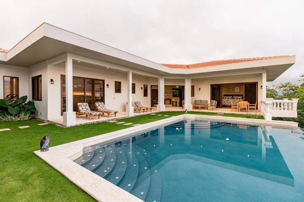 Green Serenity Villa