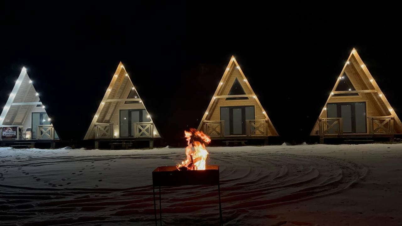A frame house Kryvorivnia 3 view 2