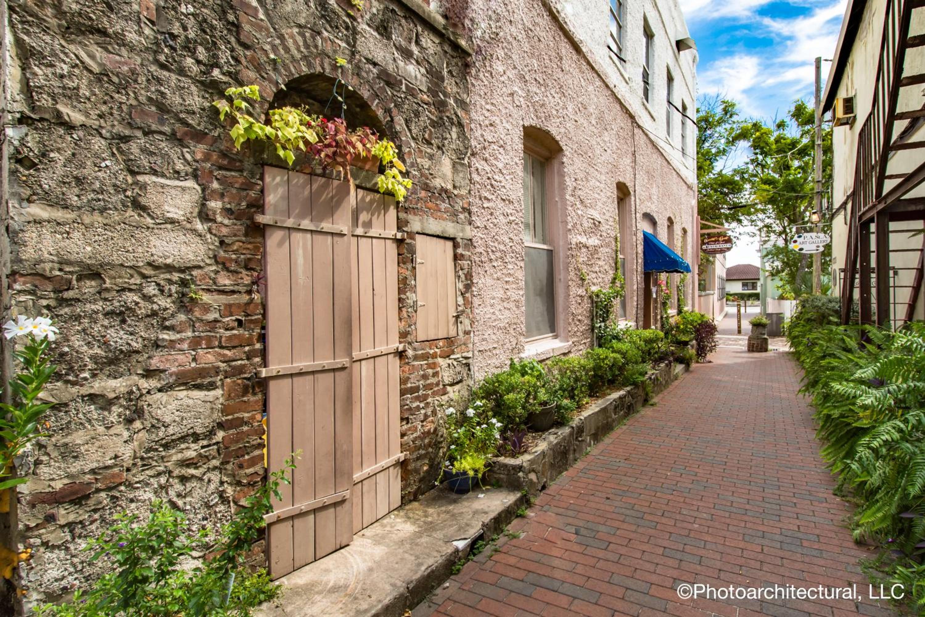 Historic District Charm, Convenience and Comfort view 4