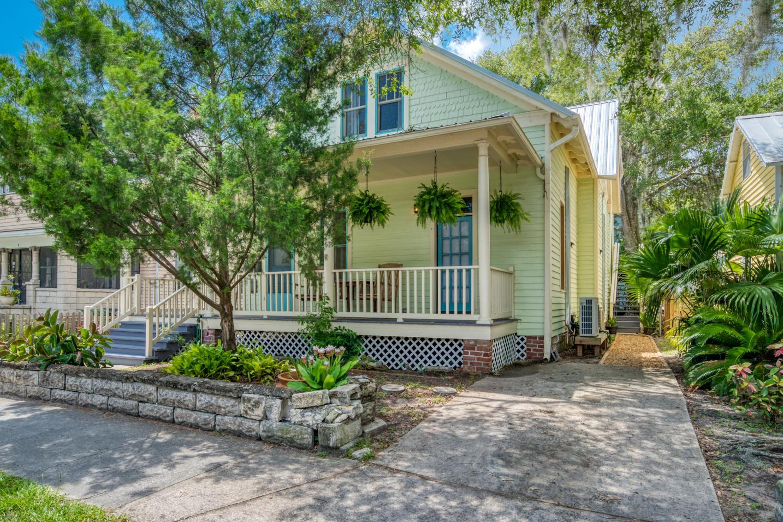 Historic District Charm, Convenience and Comfort view 3