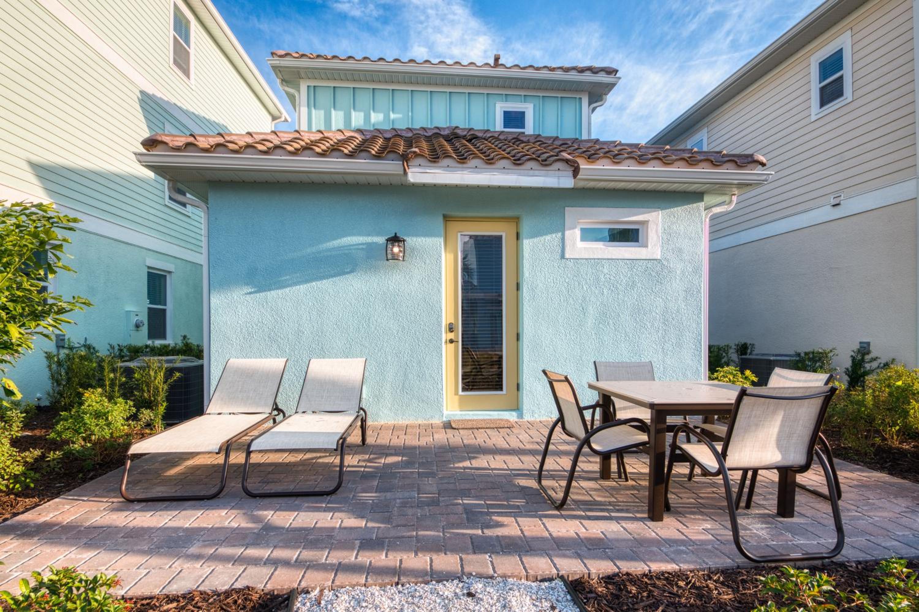 Sun Dazed Cottage Near Disney with Margaritaville Resort Access - 2974SR