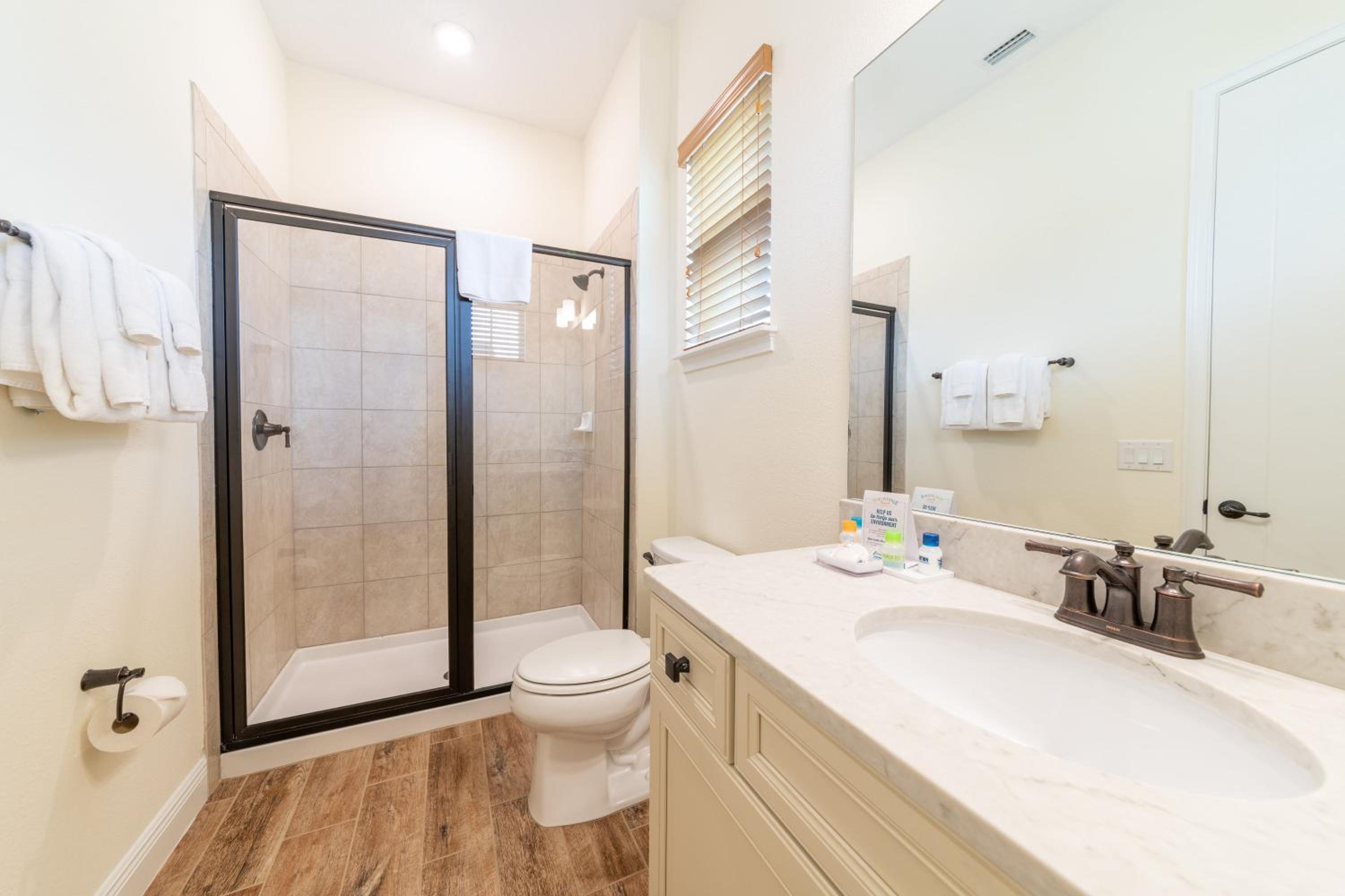 Parrot Bay Cottage With Private Hot Tub Near Disney With Margaritaville Resort & Island H2O Access - 3067Kl