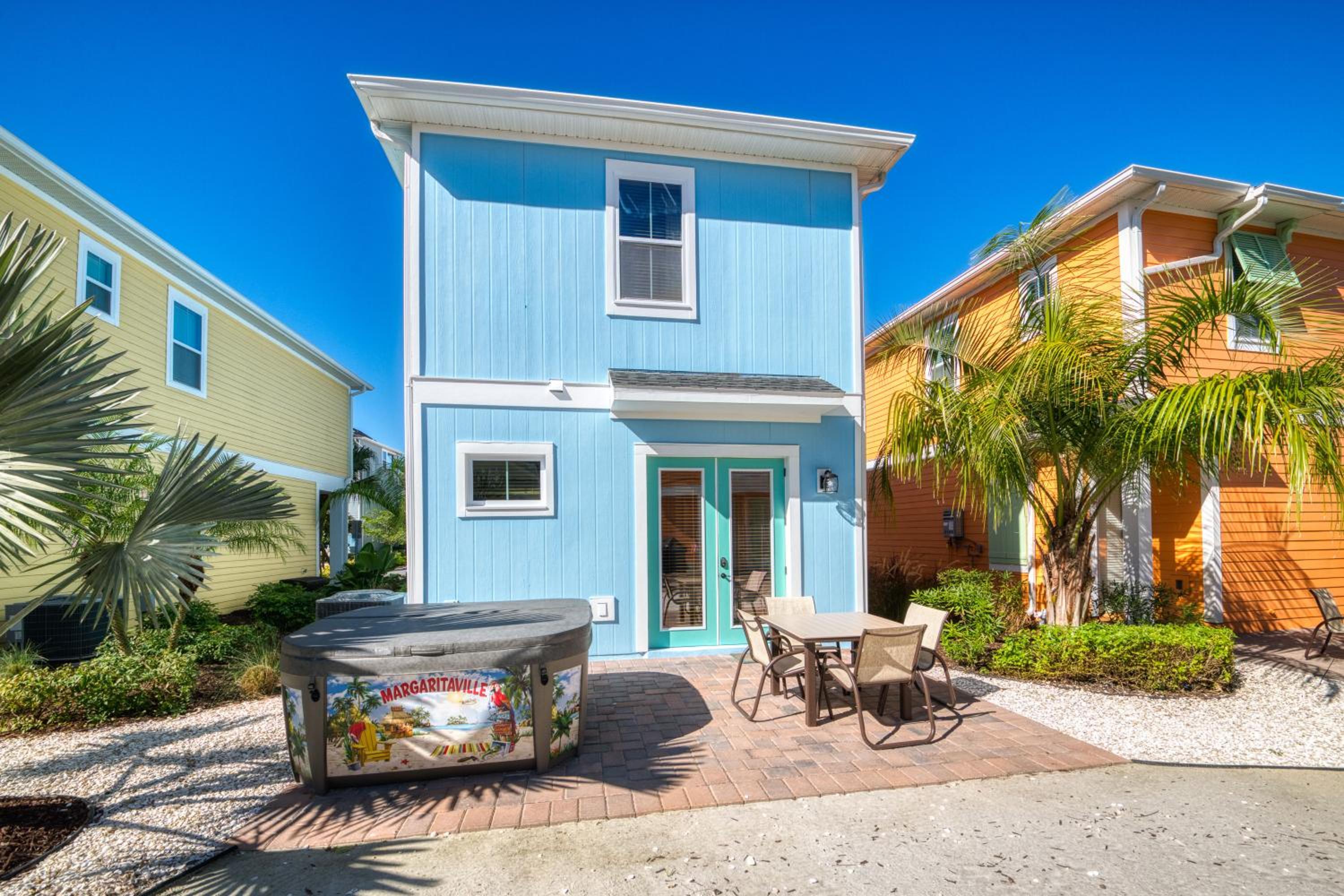 Parrot Bay Cottage With Private Hot Tub Near Disney With Margaritaville Resort & Island H2O Access - 3067Kl