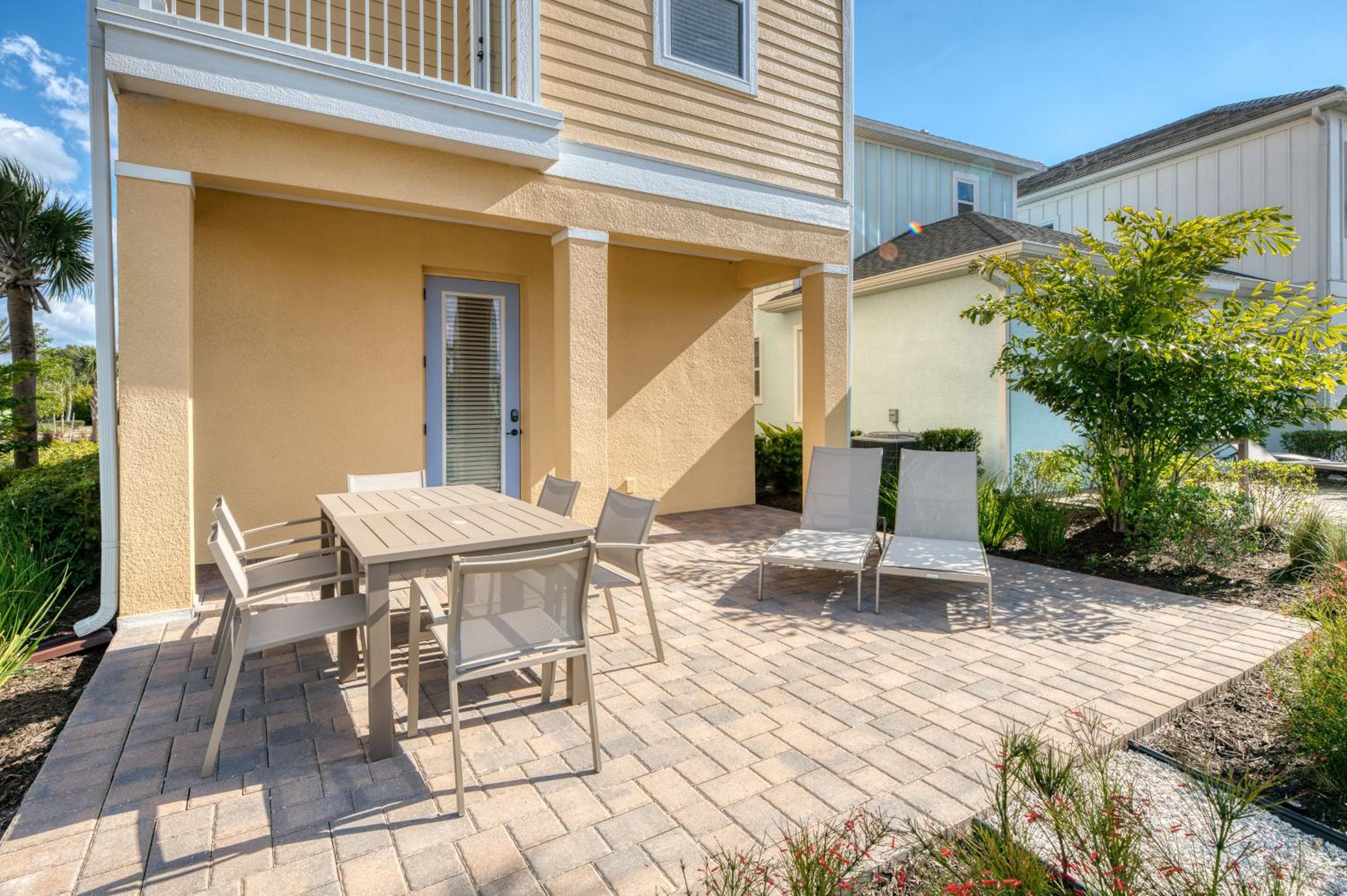 Lively Cottage Near Disney With Margaritaville Resort & Island H20 Waterpark Access - 2998Sr