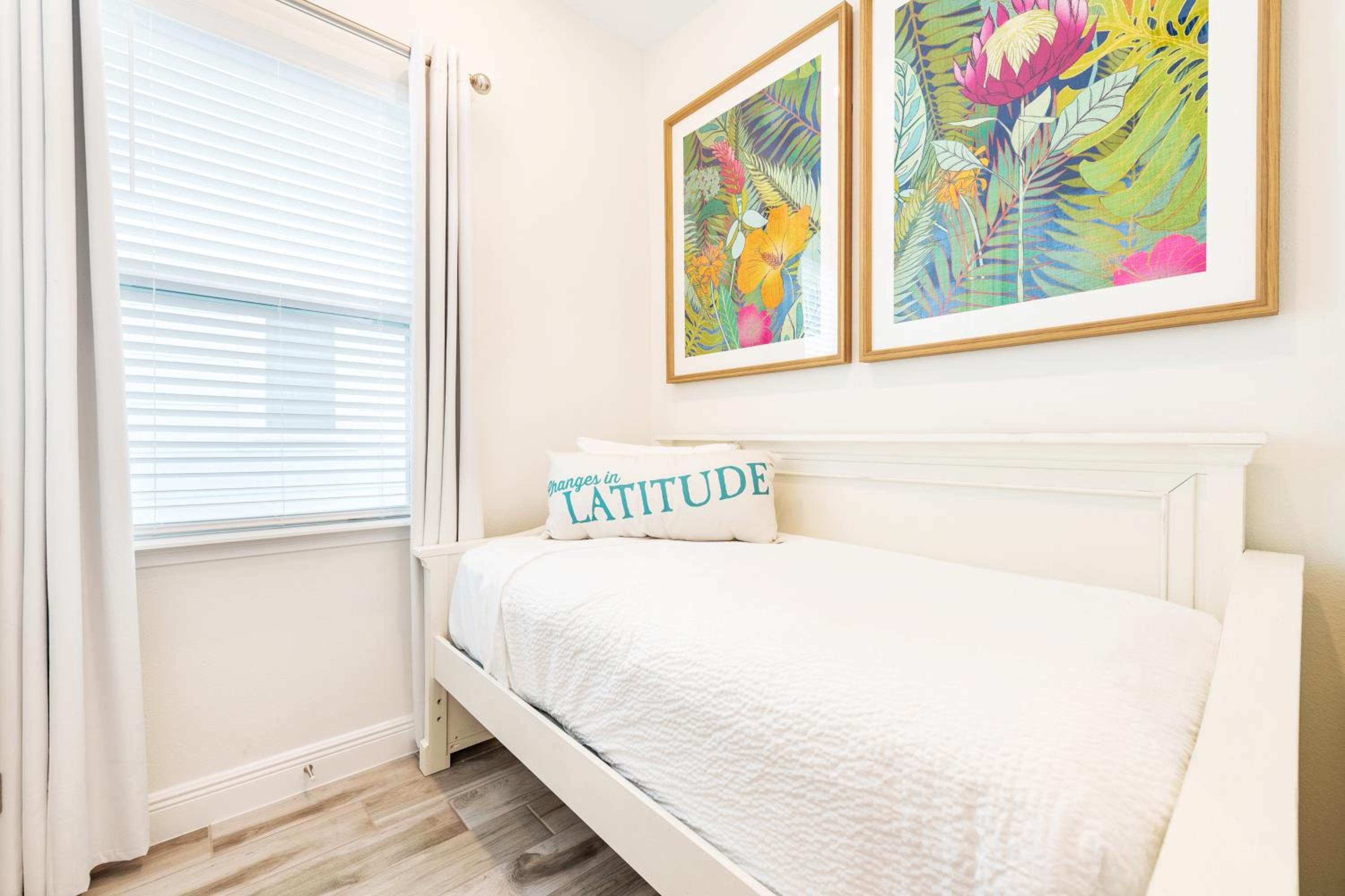 Relaxing Cottage Near Disney With Margaritaville Resort & Island H20 Waterpark Access - 2964Sr