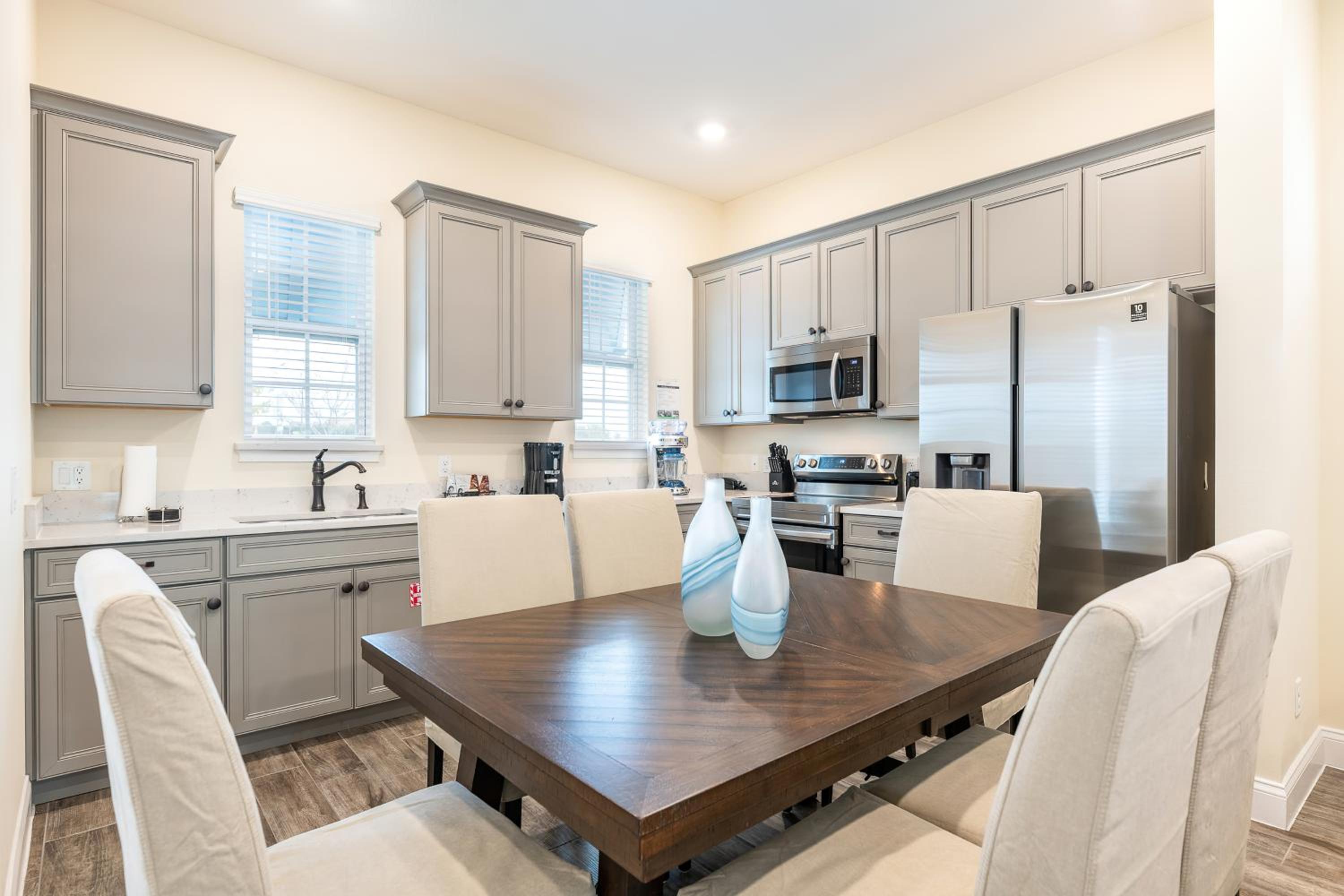 Refreshing Blue Cottage Near Disney With Margaritaville Resort & Island H20 Waterpark Access - 2942Sr