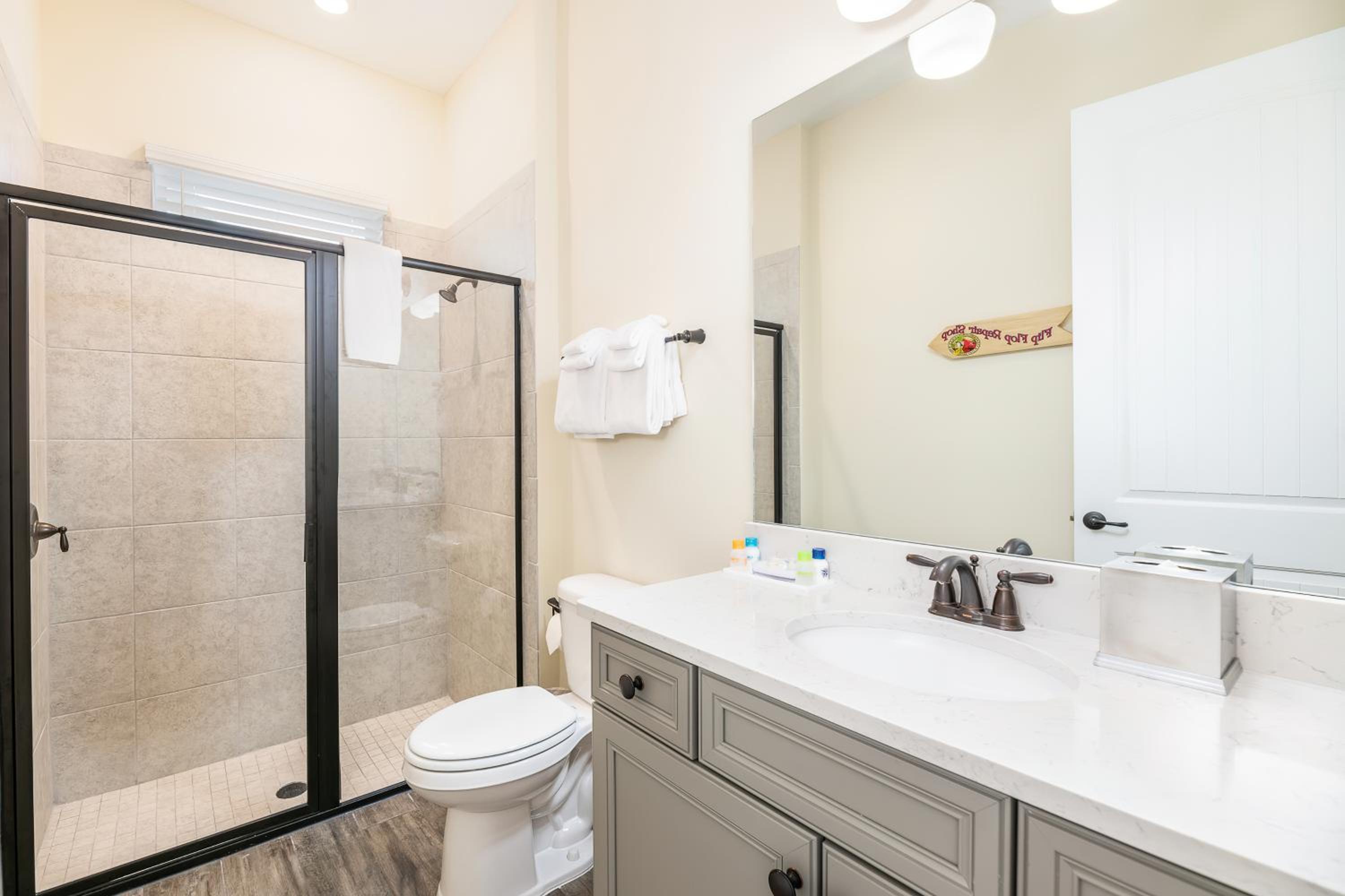 Refreshing Blue Cottage Near Disney With Margaritaville Resort & Island H20 Waterpark Access - 2942Sr