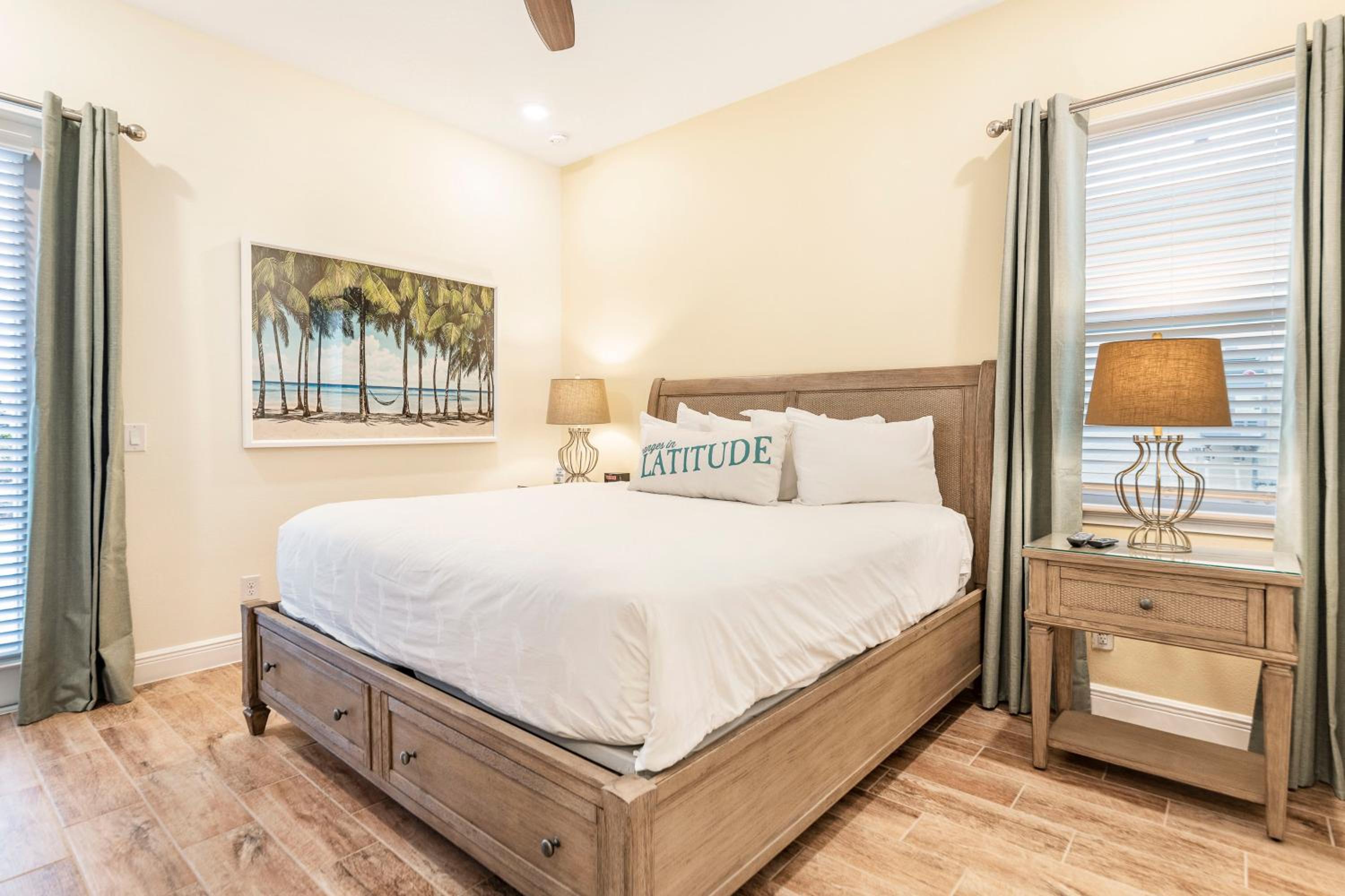 Sunny Cottage Near Disney with Margaritaville Resort Access - 2979LA