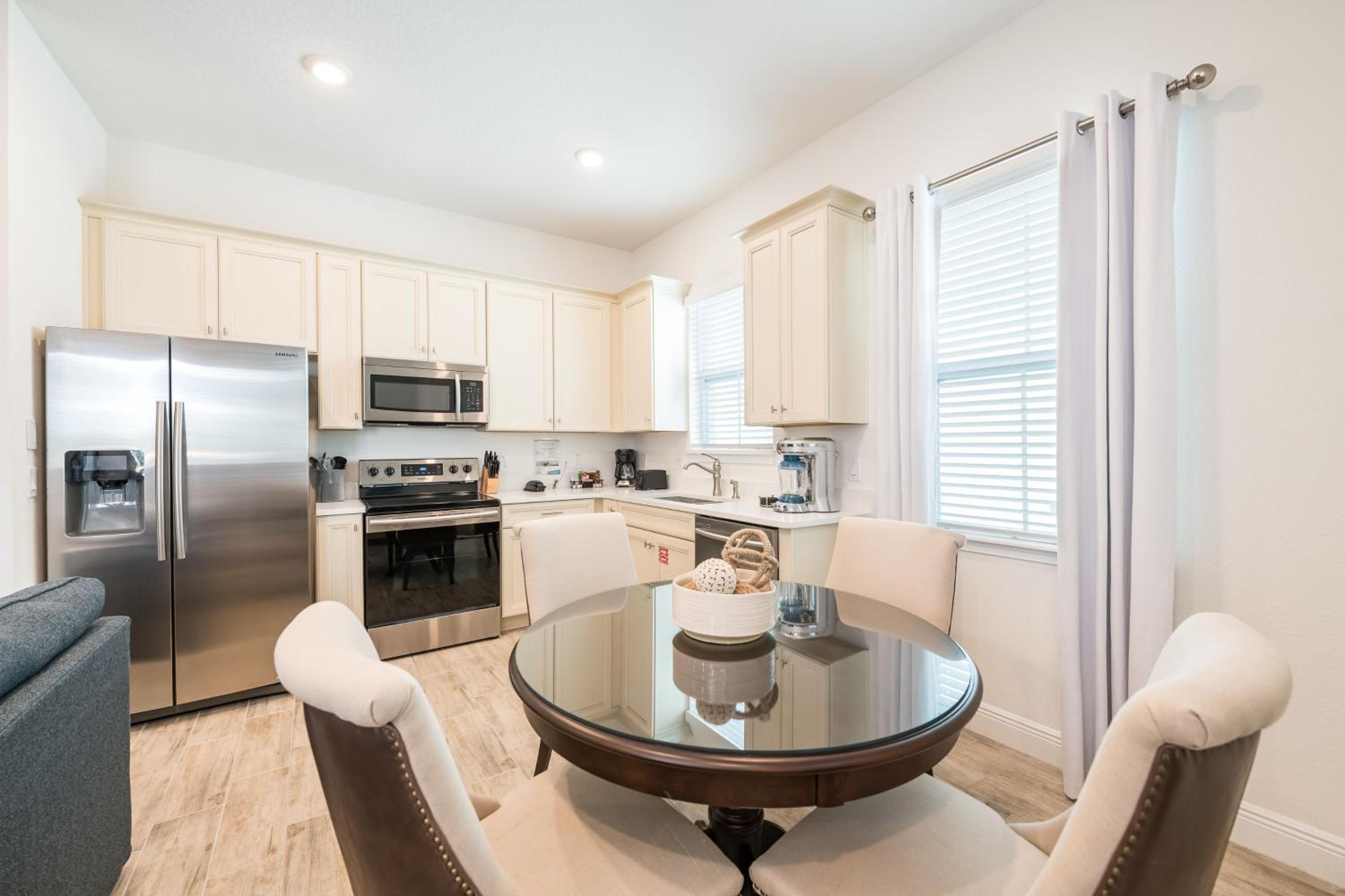 Island Life Cottage Near Disney With Margaritaville Resort & Island H2O Access - 8026Su