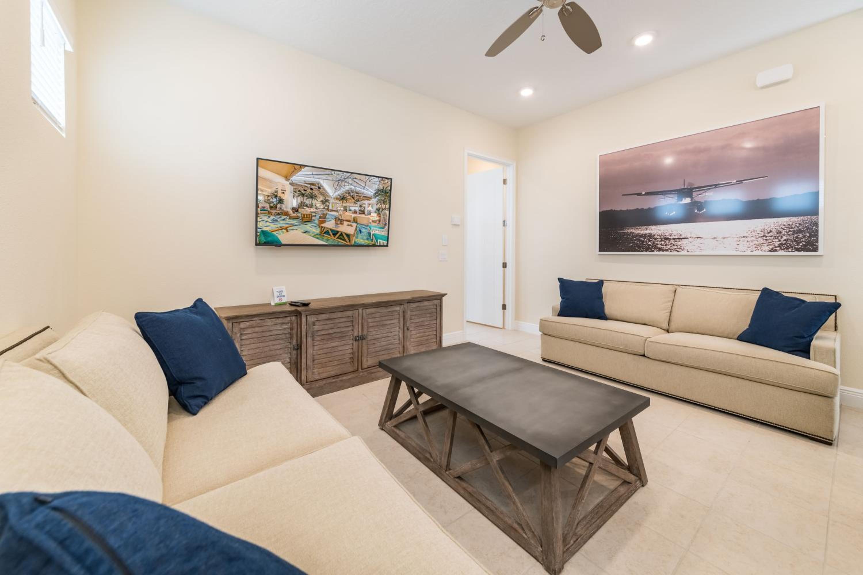 Dreamy Cottage With Private Hot Tub Near Disney With Margaritaville Resort & Island H2O Access - 3020La
