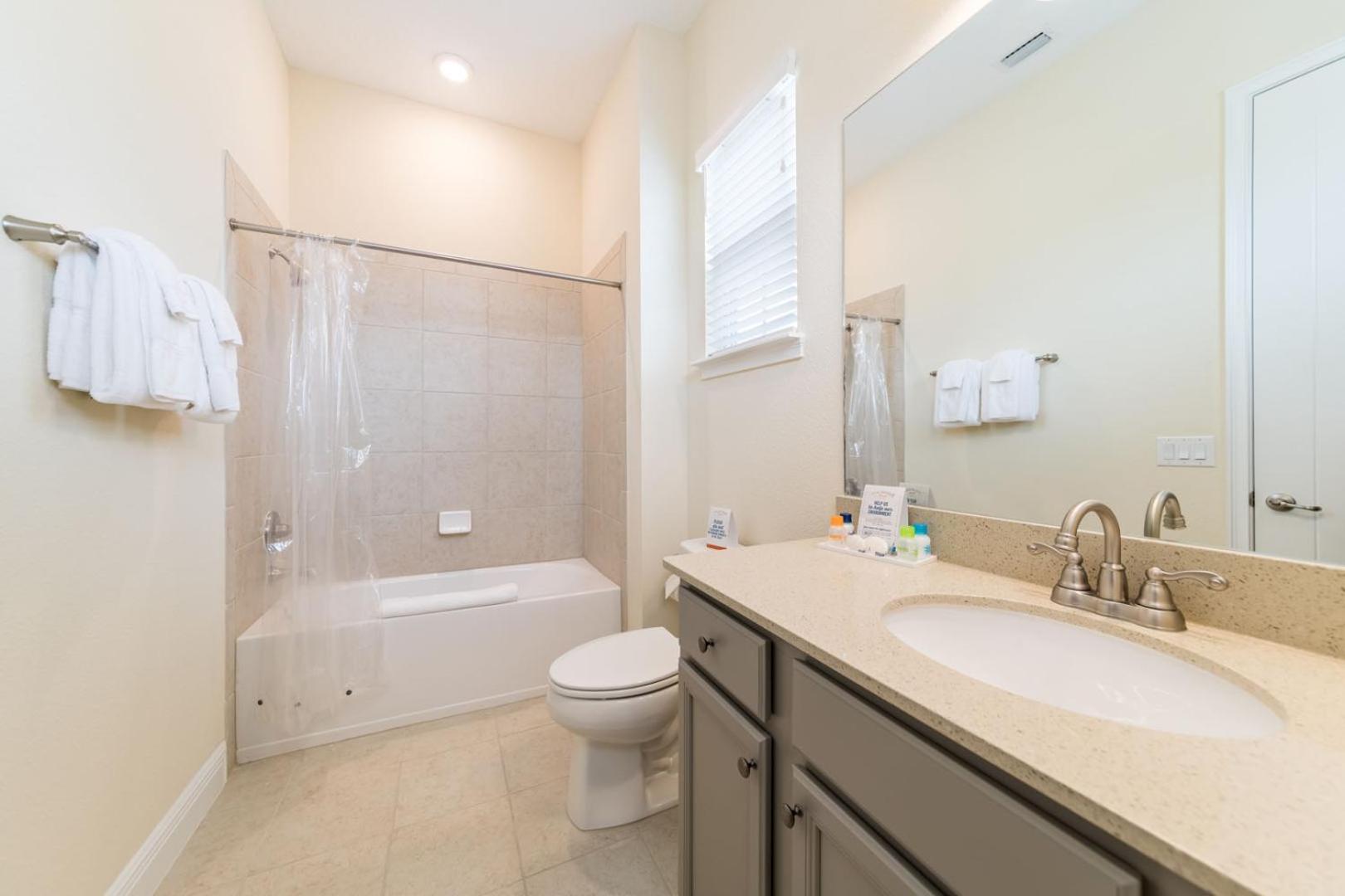 Dreamy Cottage With Private Hot Tub Near Disney With Margaritaville Resort & Island H2O Access - 3020La