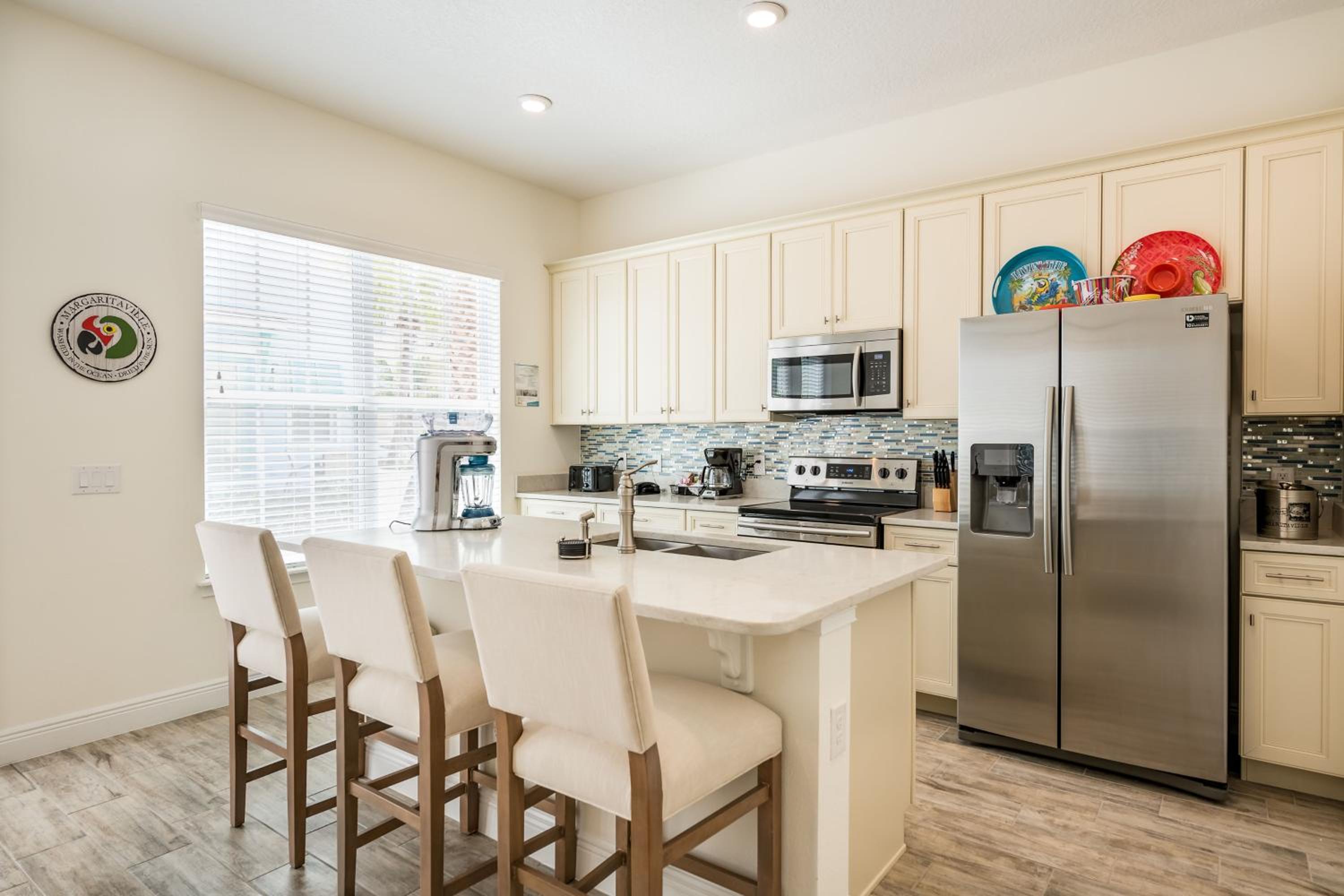 Lovely Cottage near Disney with Margaritaville Resort Access - 3059PI
