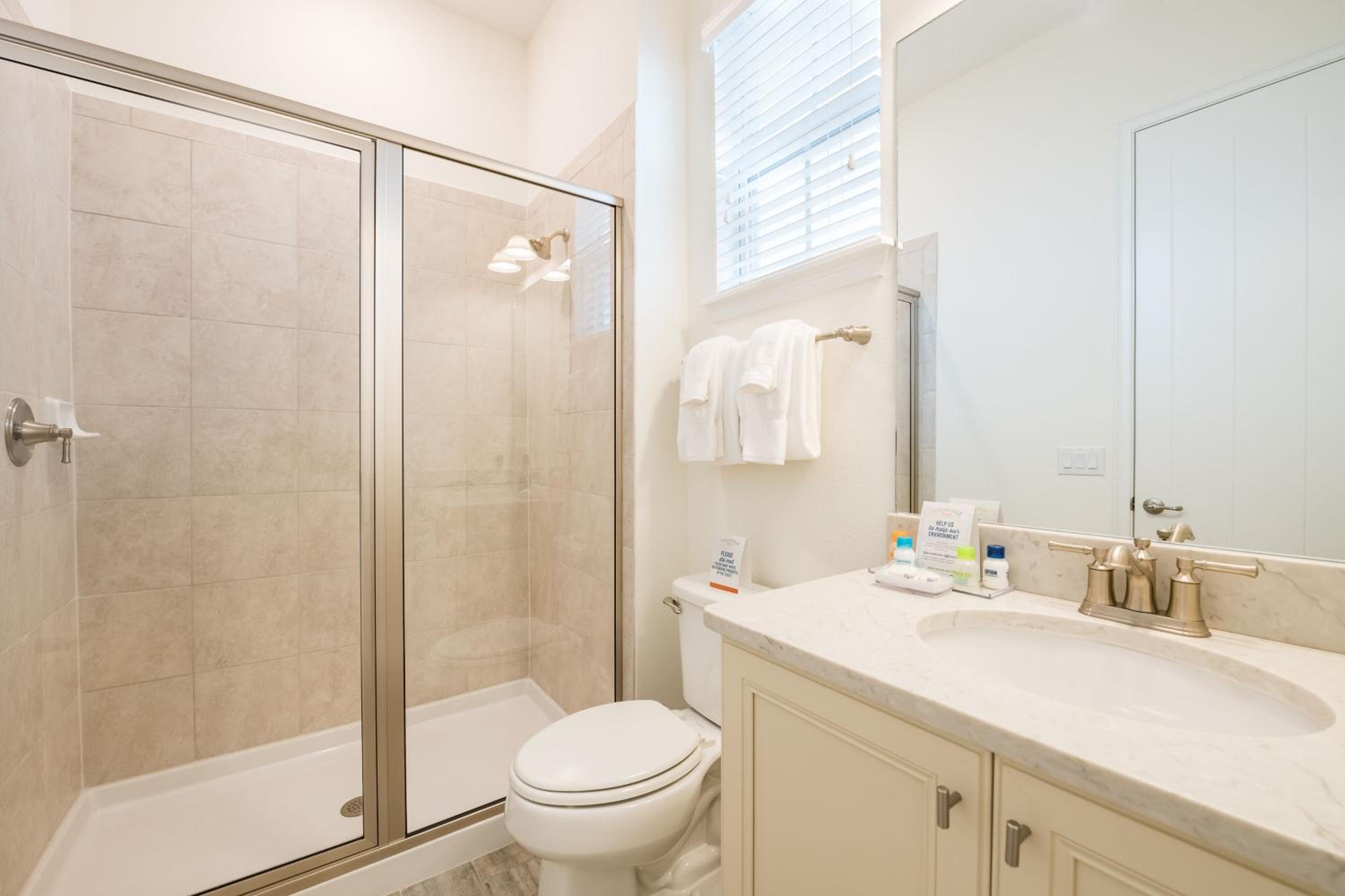Lovely Cottage near Disney with Margaritaville Resort Access - 3059PI