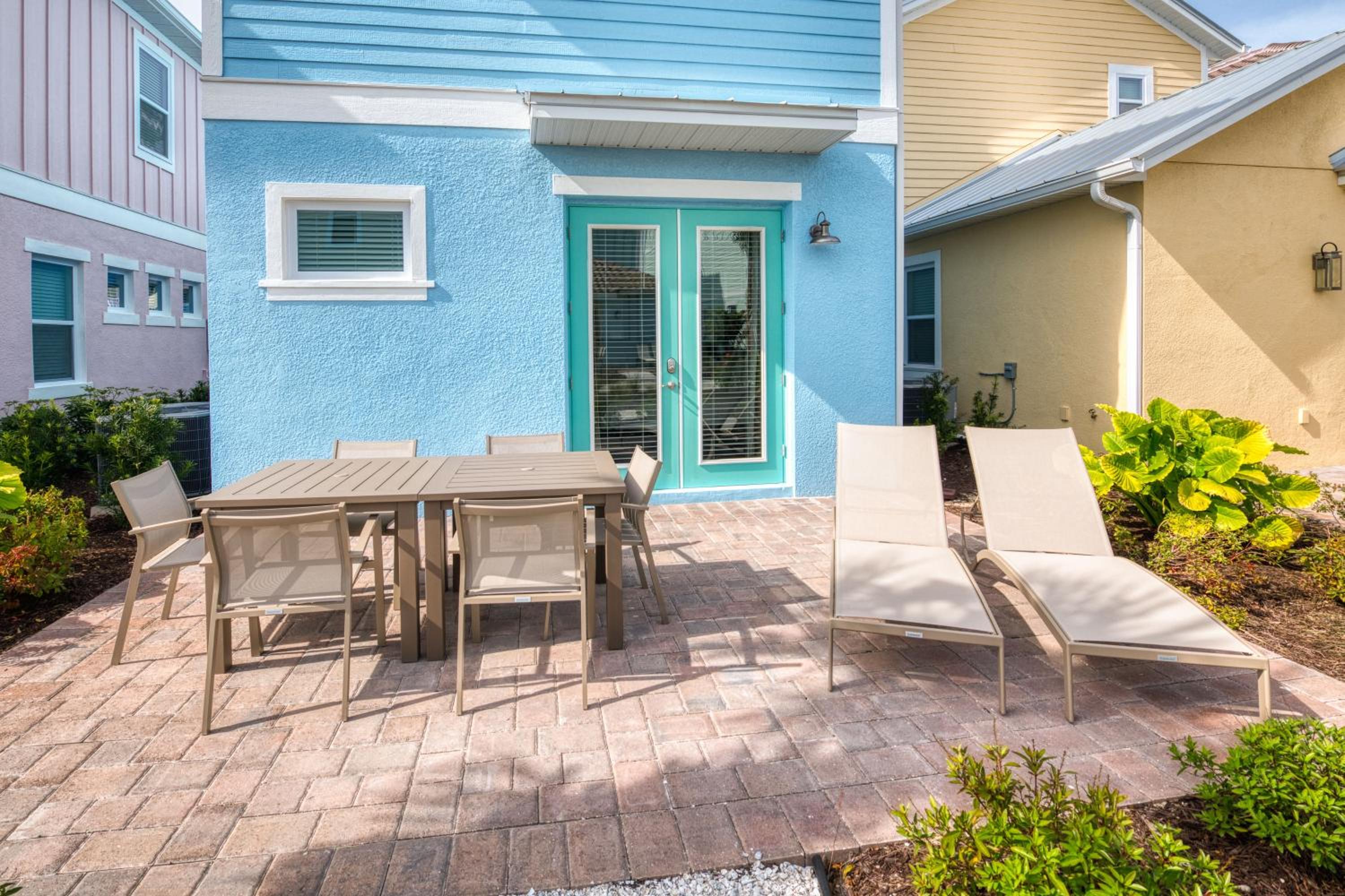 Ocean Blue Cottage Near Disney With Margaritaville Resort & Island H20 Waterpark Access - 2971La