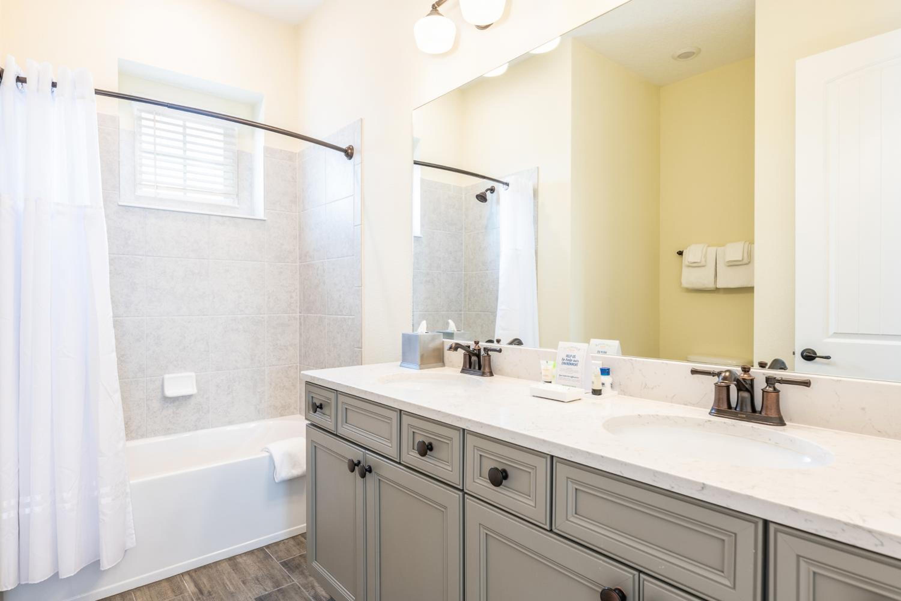 Comfy Cottage Near Disney With Margaritaville Resort & Island H20 Waterpark Access - 2926Sr