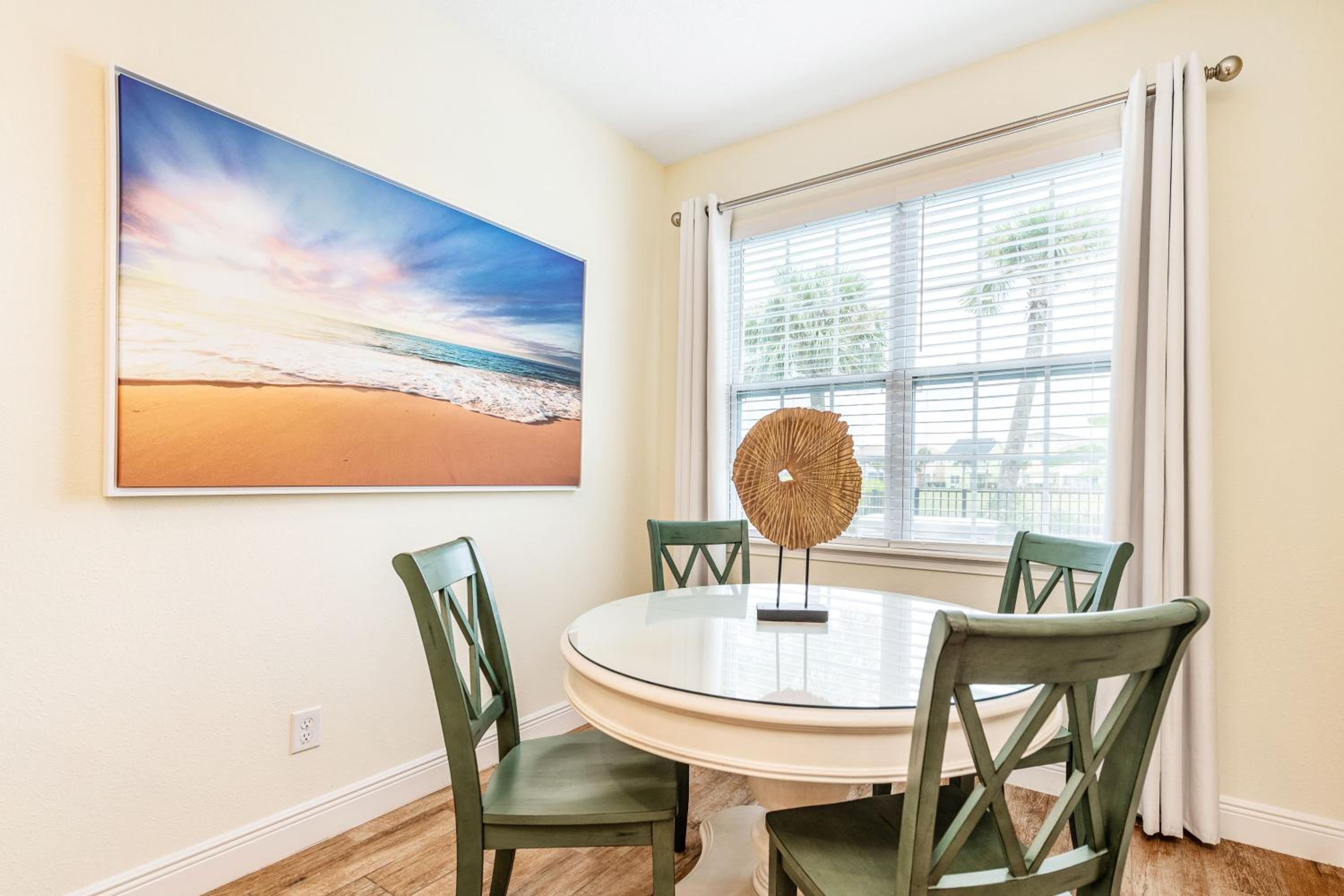 Toes In The Water Cottage With Private Pool Near Disney With Margaritaville Resort & Island H2O Access - 8008Sh