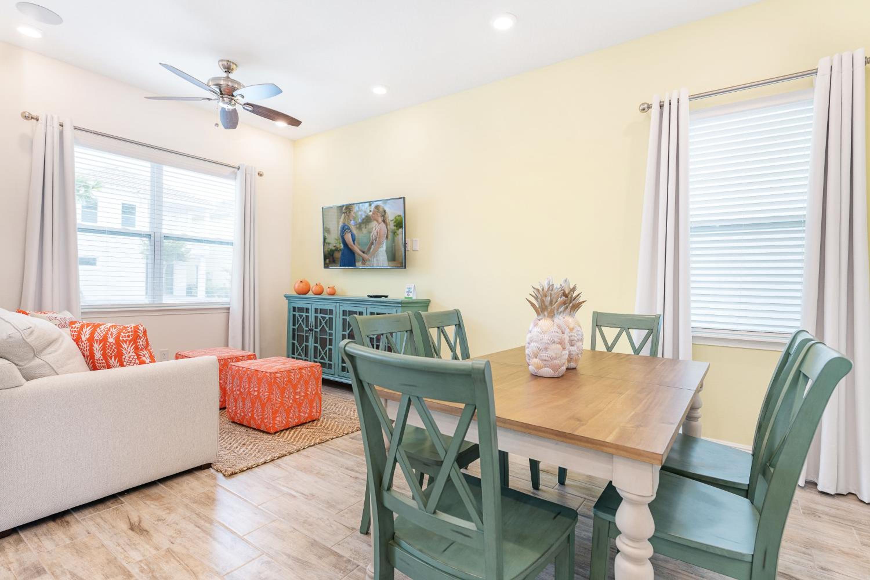 Fabulous Cottage Near Disney With Margaritaville Resort & Island H2O Access - 8075Kd