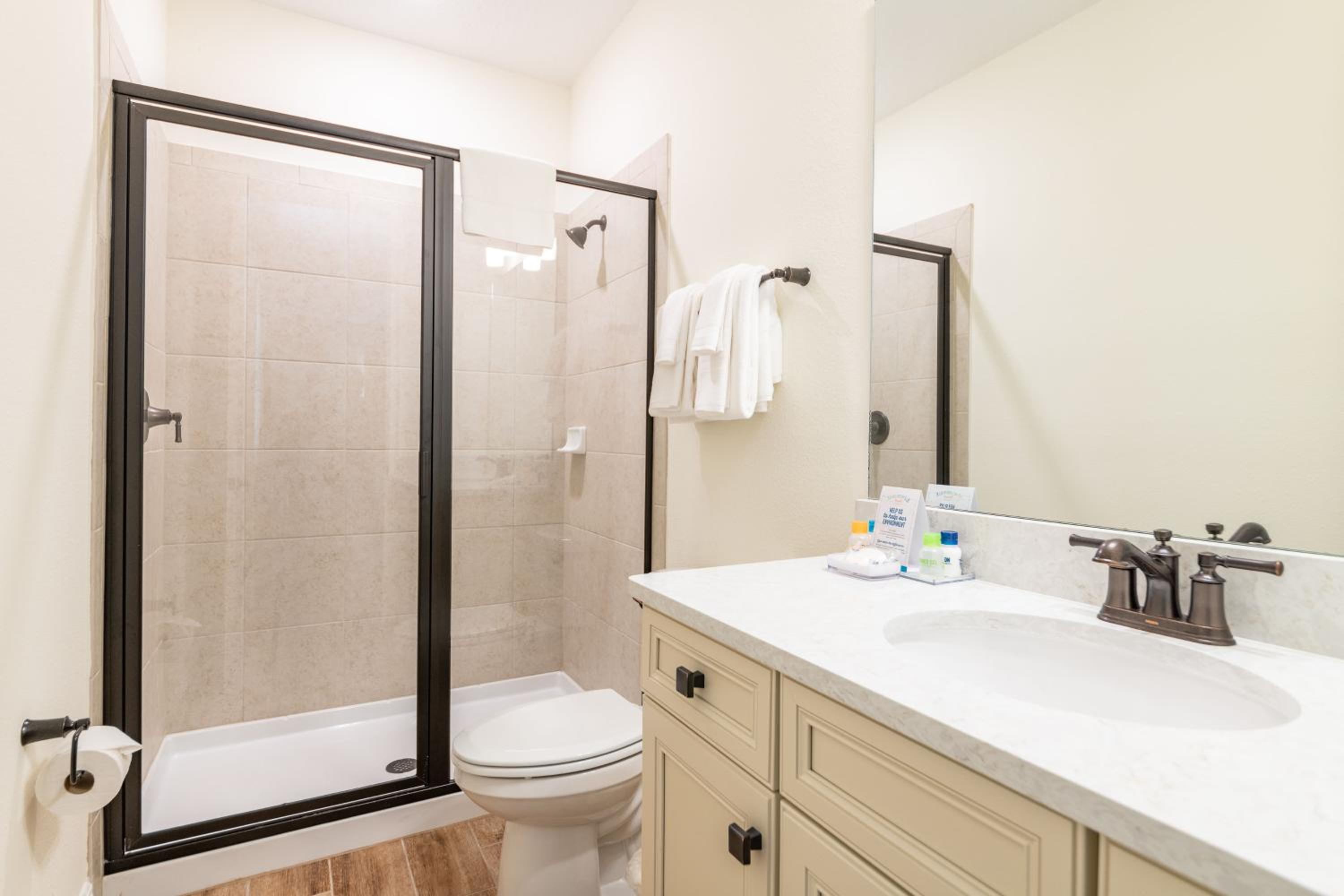Blissful Oasis With Private Pool Near Disney With Margaritaville Resort & Island H2O Access - 8057Su