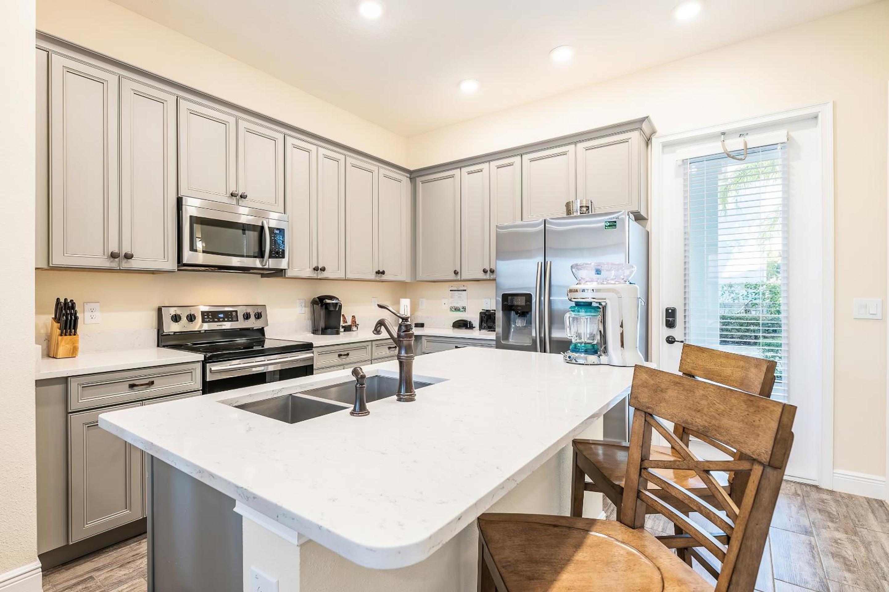 Cozy Cottage Near Disney With Margaritaville Resort & Island H20 Waterpark Access - 3009La