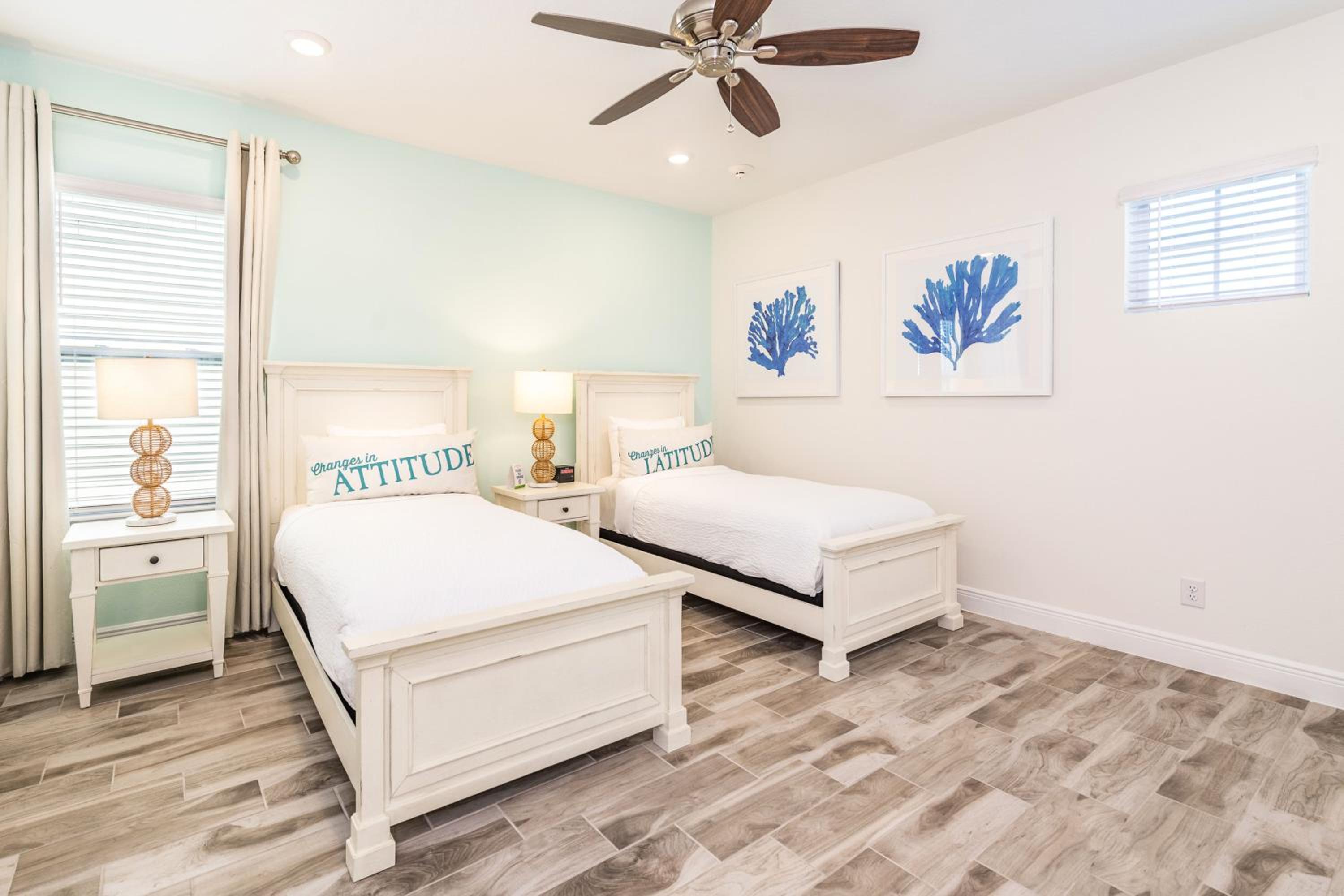 Beautiful Cottage With Private Pool Near Disney With Margaritaville Resort & Island H20 Access - 8153Su