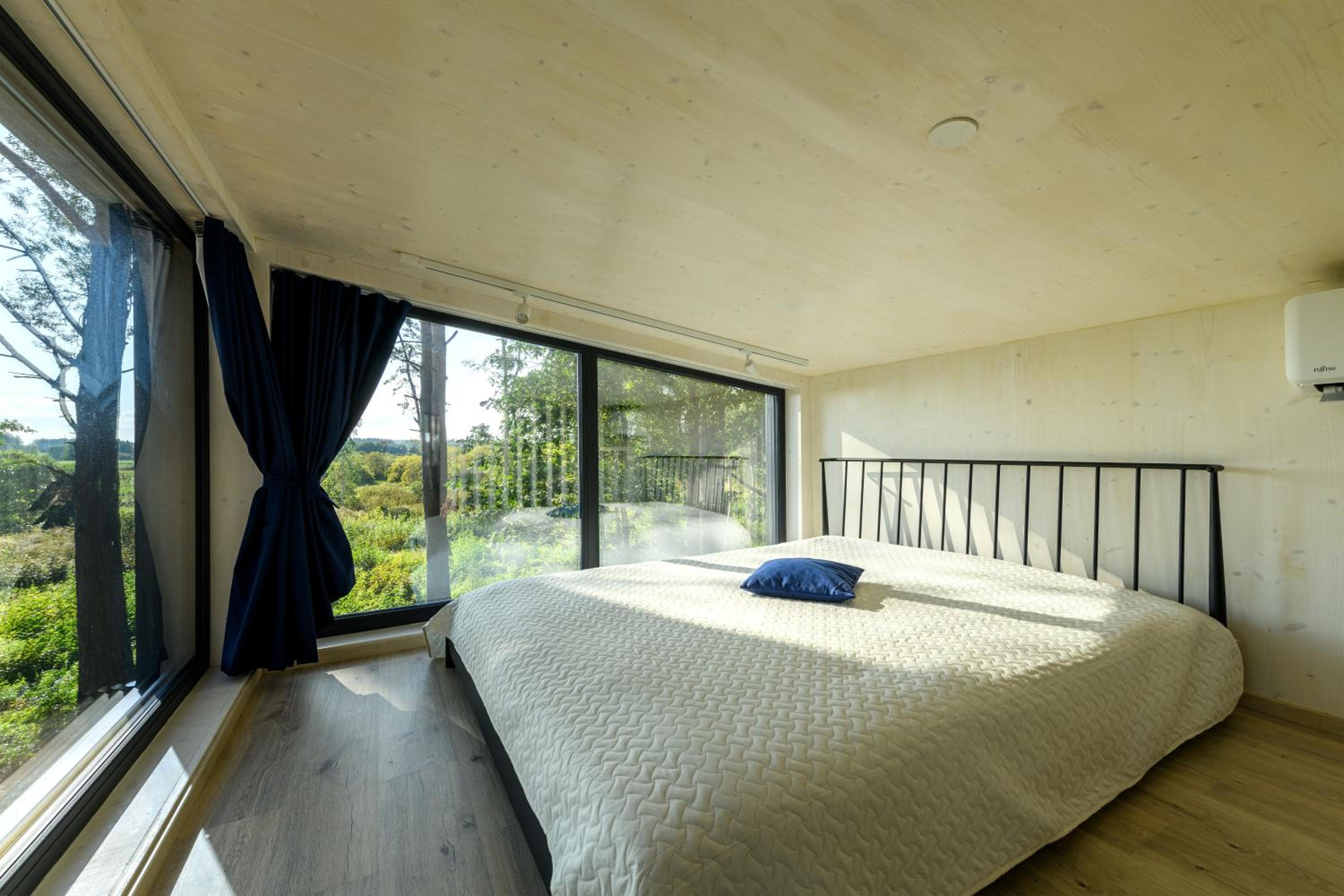 EstBerg Riverside Holiday Home