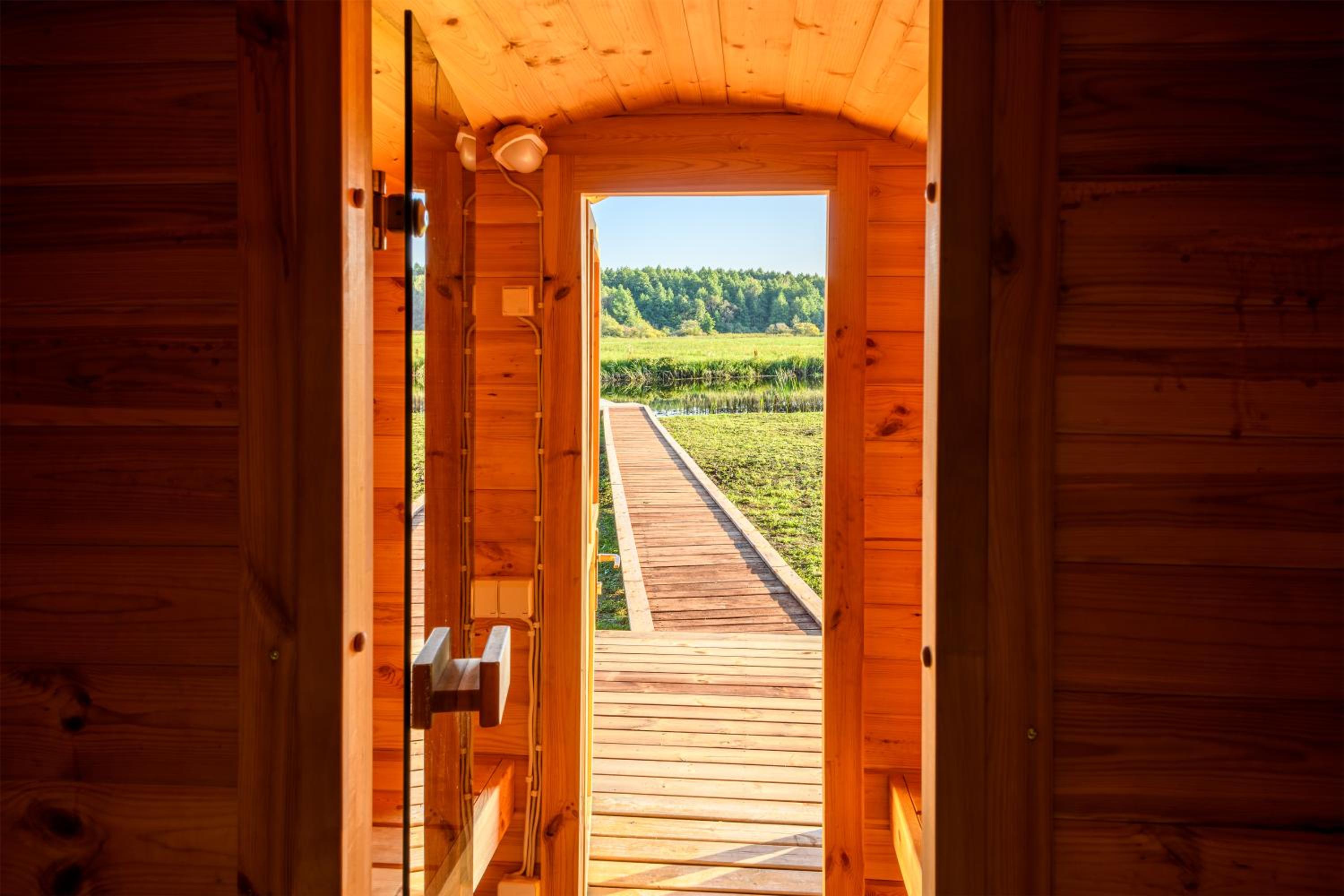 EstBerg Riverside Holiday Home