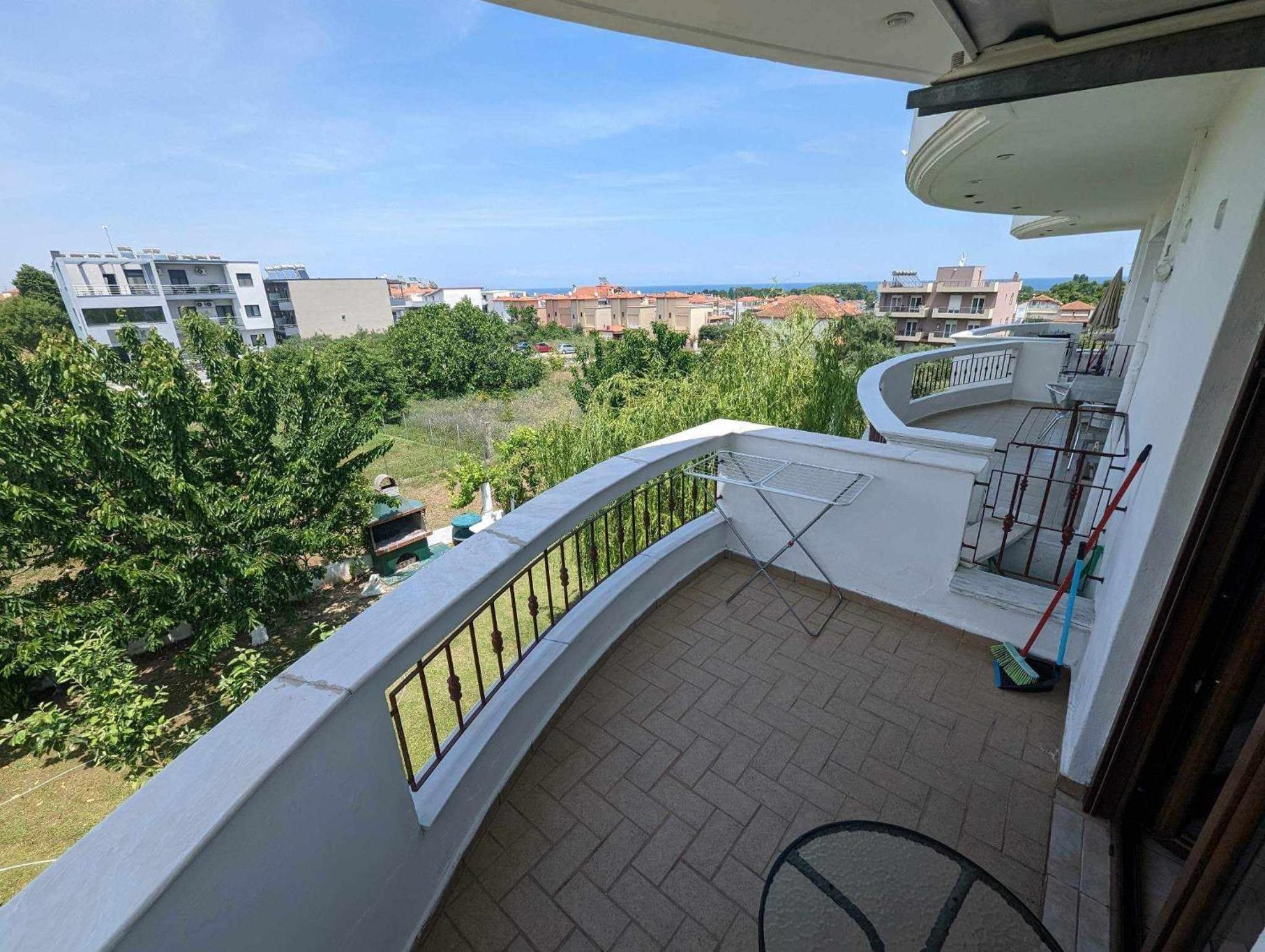 Apartmani Karalias