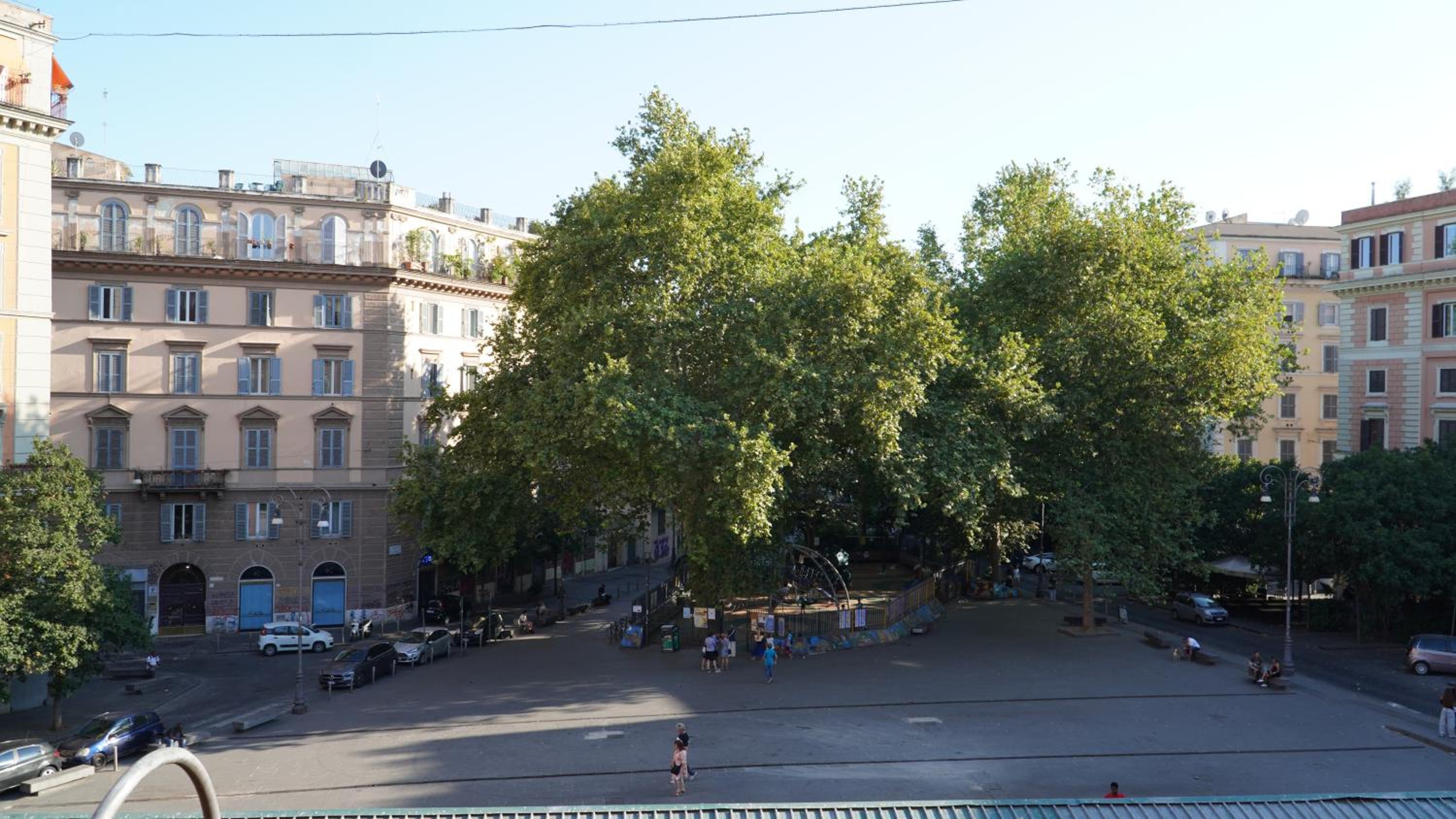 Al 25 Trastevere, Roma