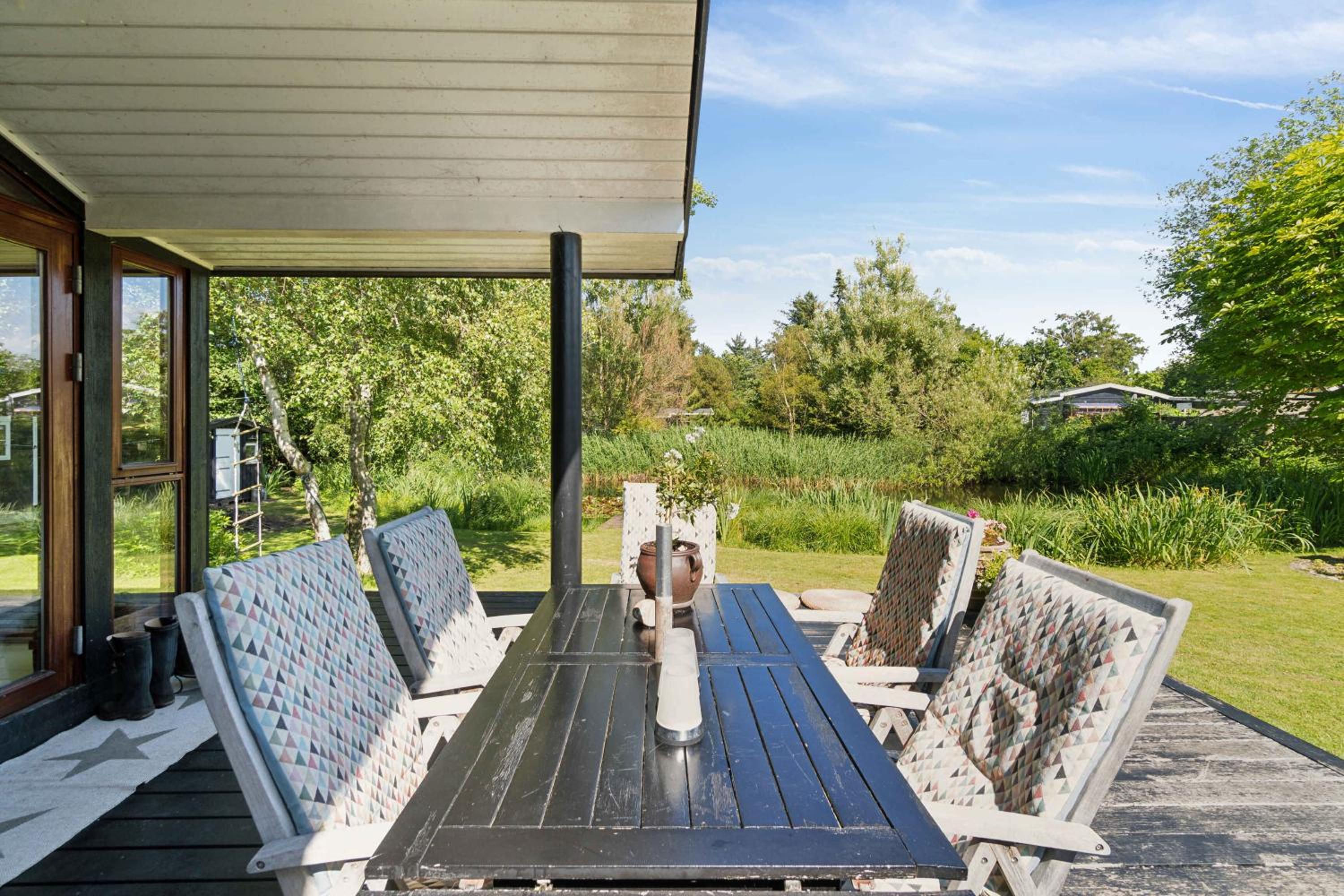 Beautiful Summer House In A Fantastic Location
