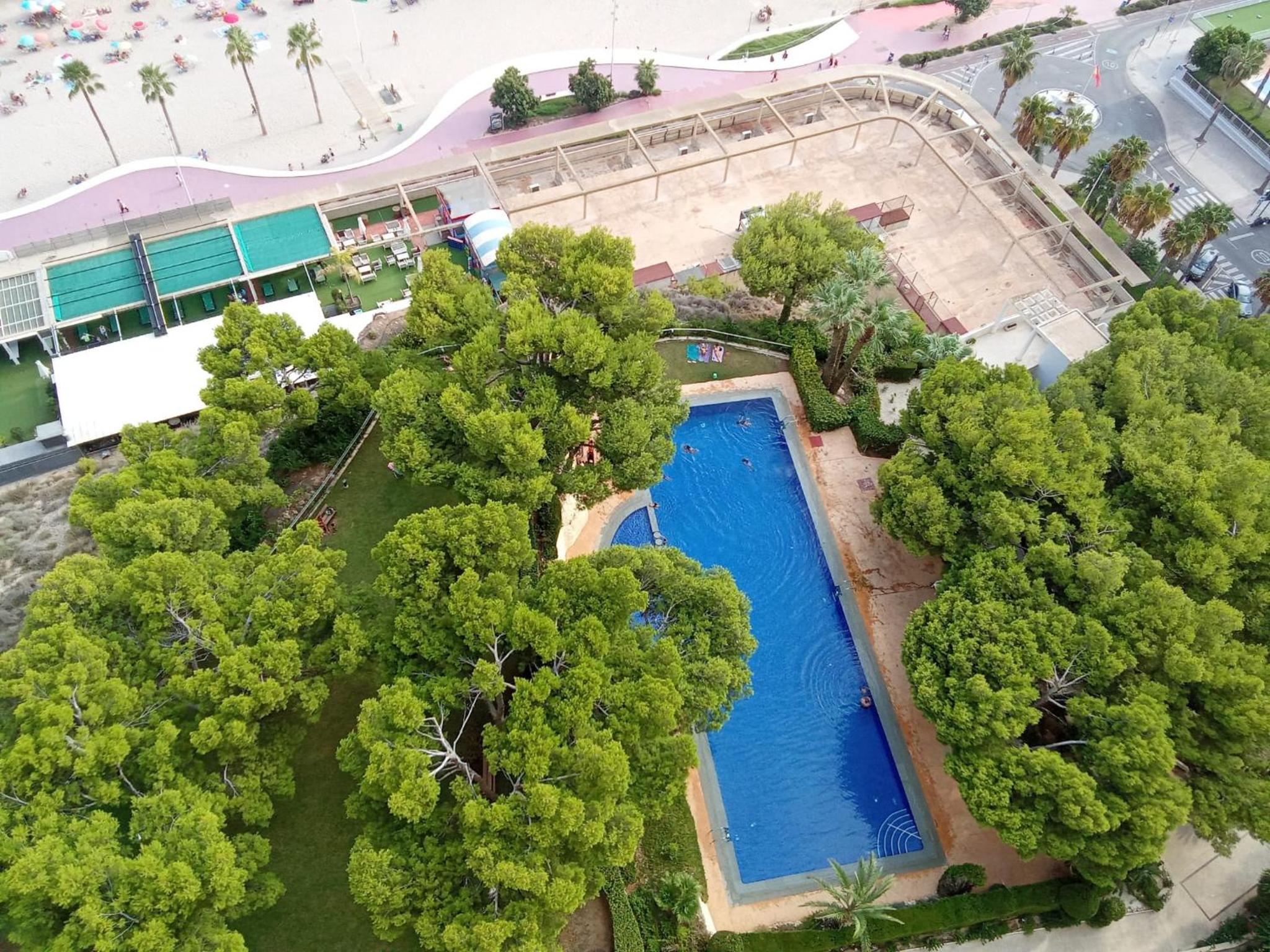NUEVO APTO BALCON DE PONIENTE 1 A LÍNEA PLAYA TORRE 2 LUXE SM CON AIRE, PISCINA,JAR VISTAS ESPECTACULARES AL MAR De BENIDORM view 5