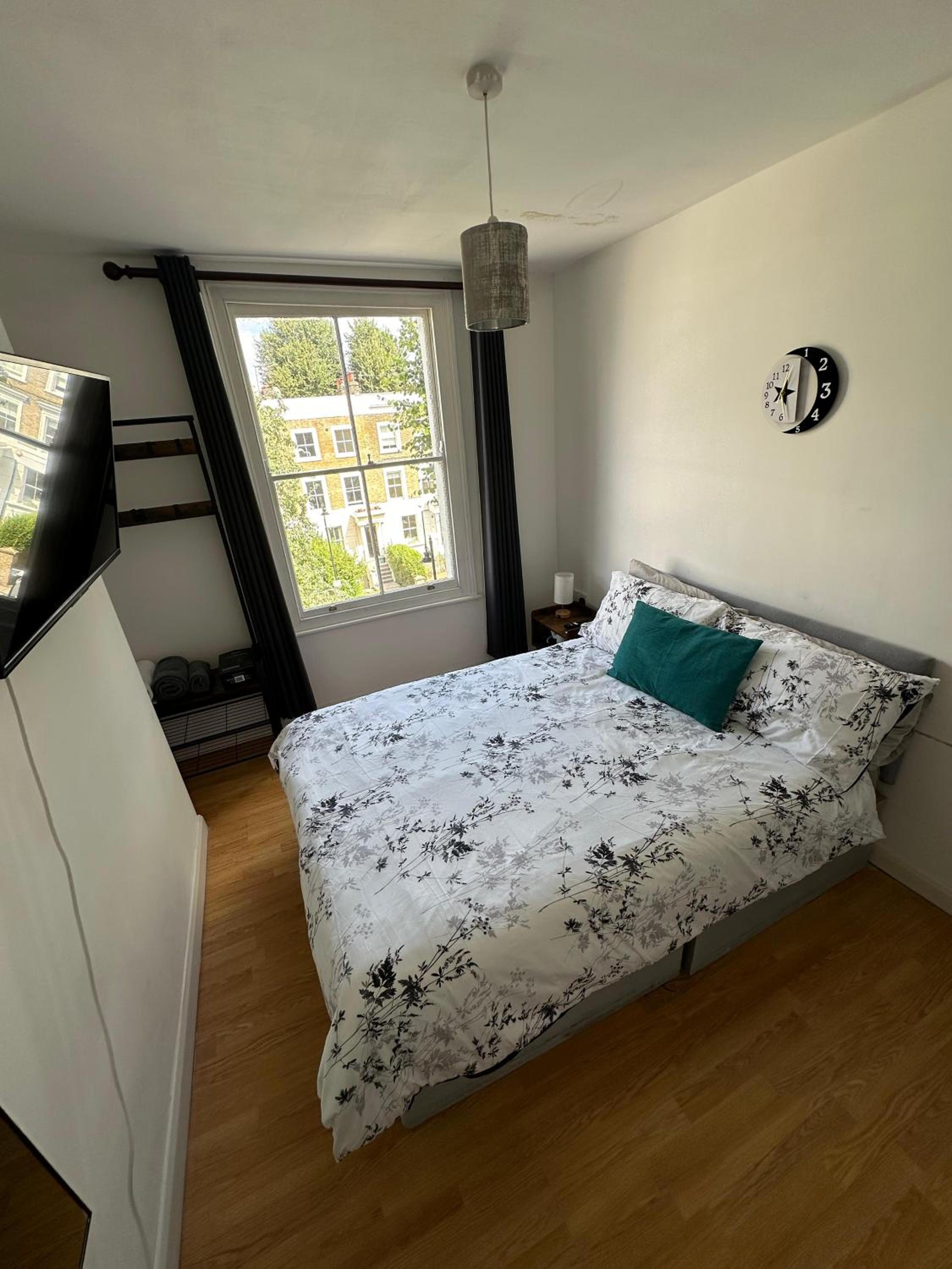 41 Home Near Kings Cross and Angel