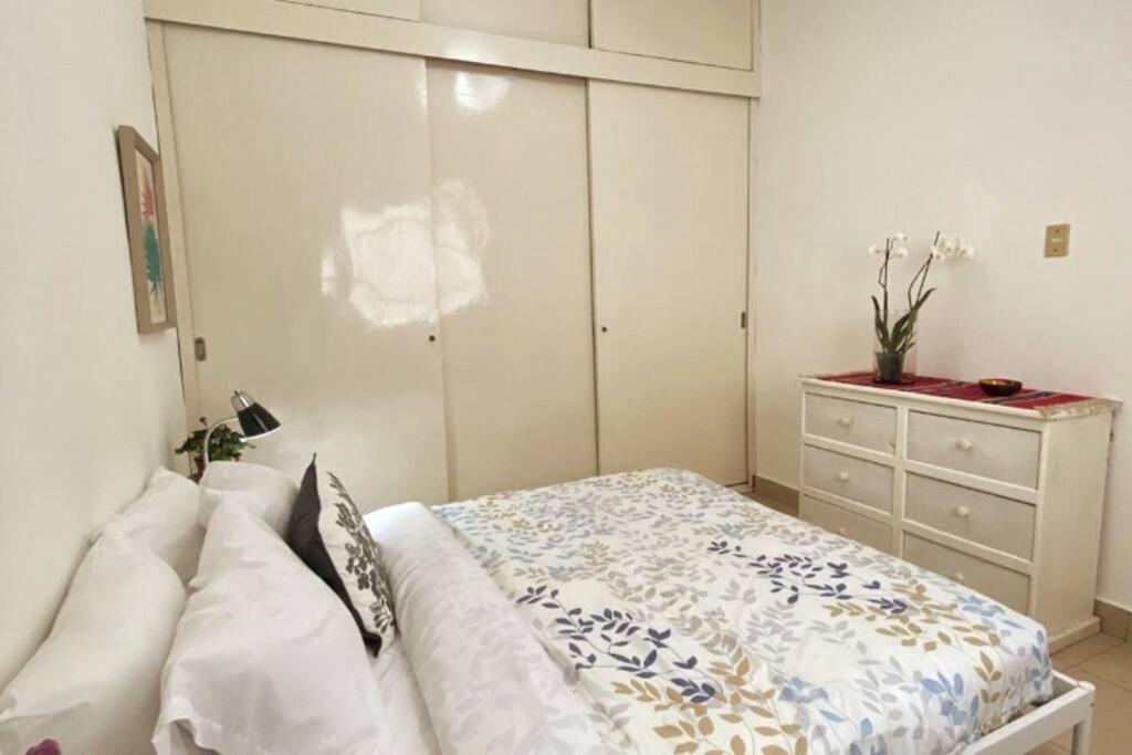 Cute and Charming Mexican Style Apartment photo 2