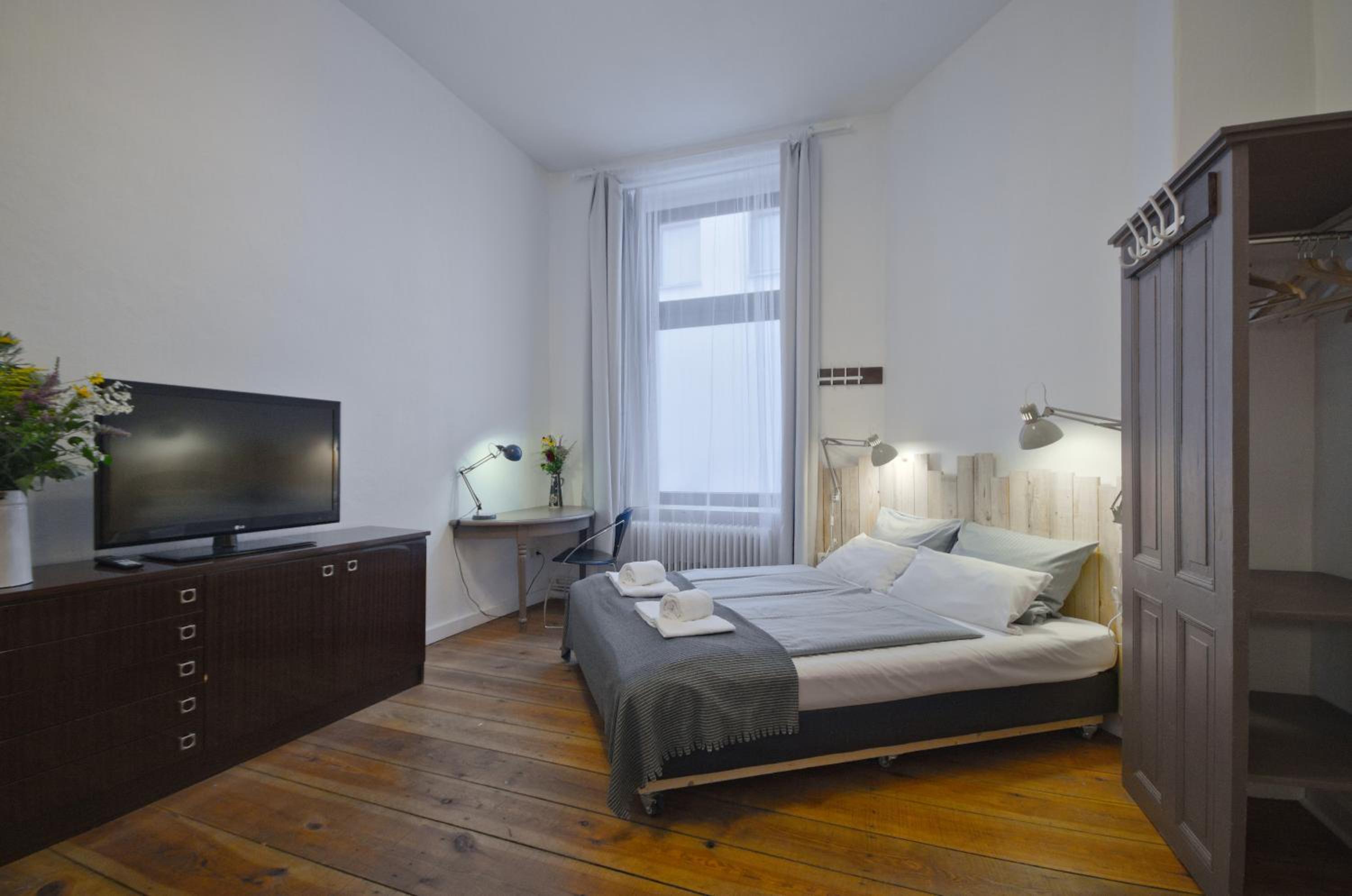 Ground Floor Apartment LAL