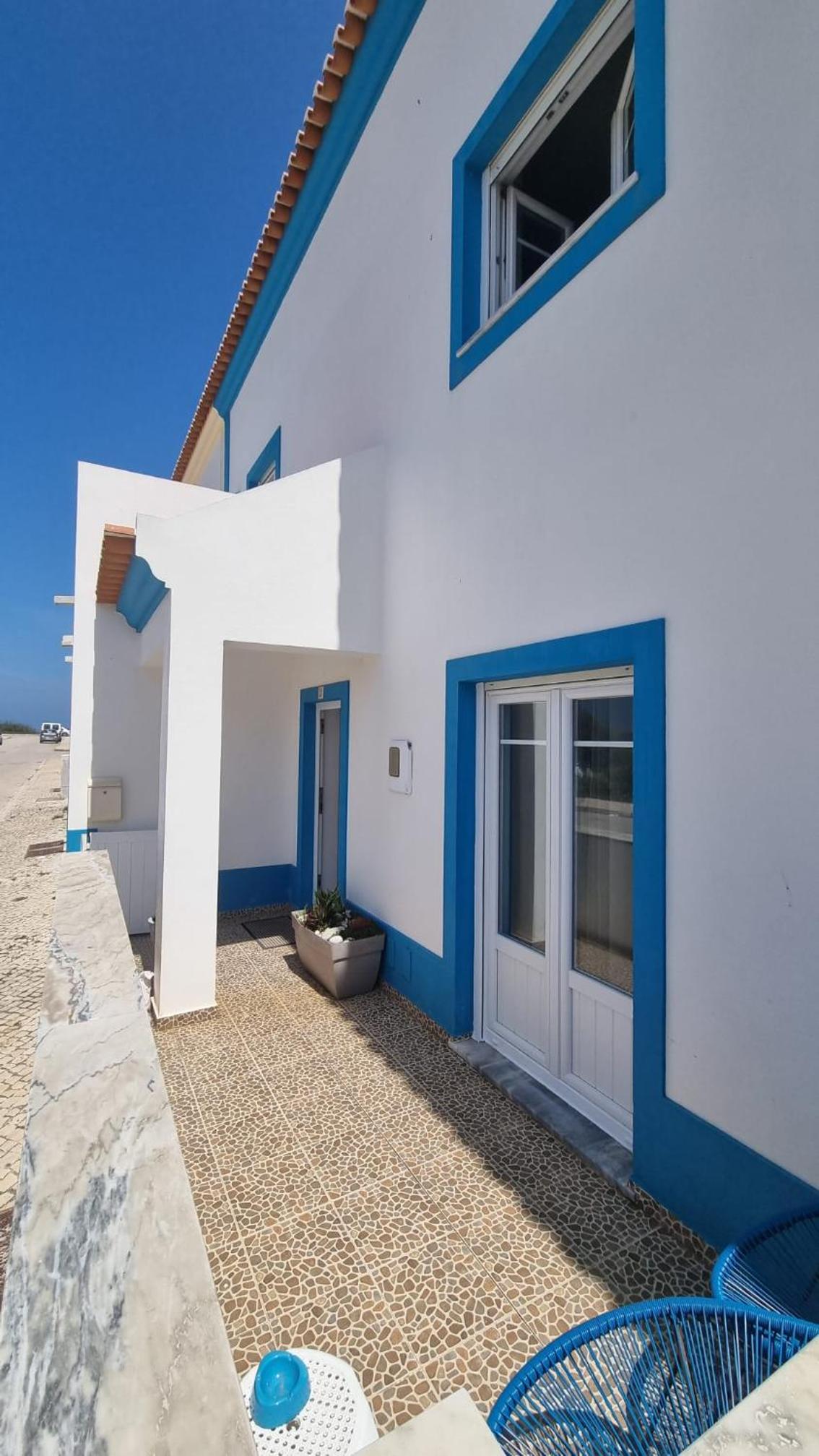 Baleal Paradise Inn view 2