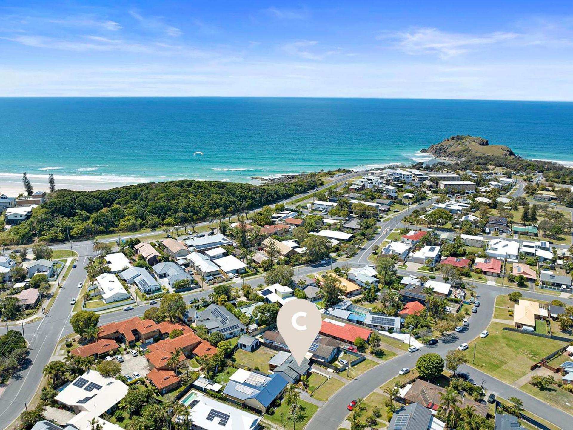 Lomani - Cabarita Beach