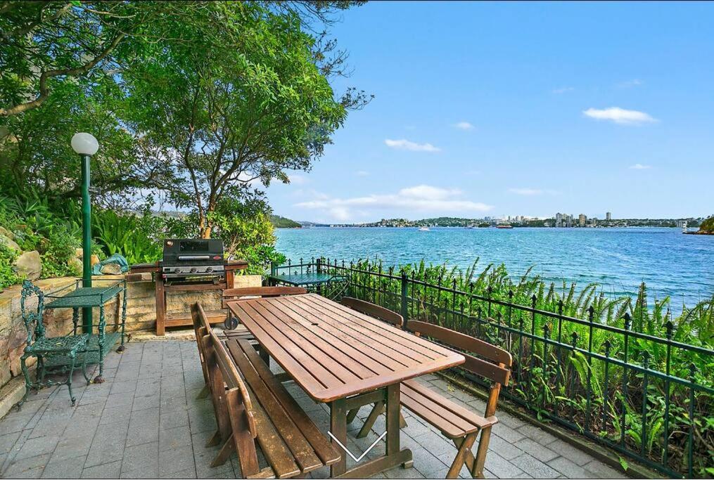 Mosman Moments Elevated Living on the Harbour - RAG05