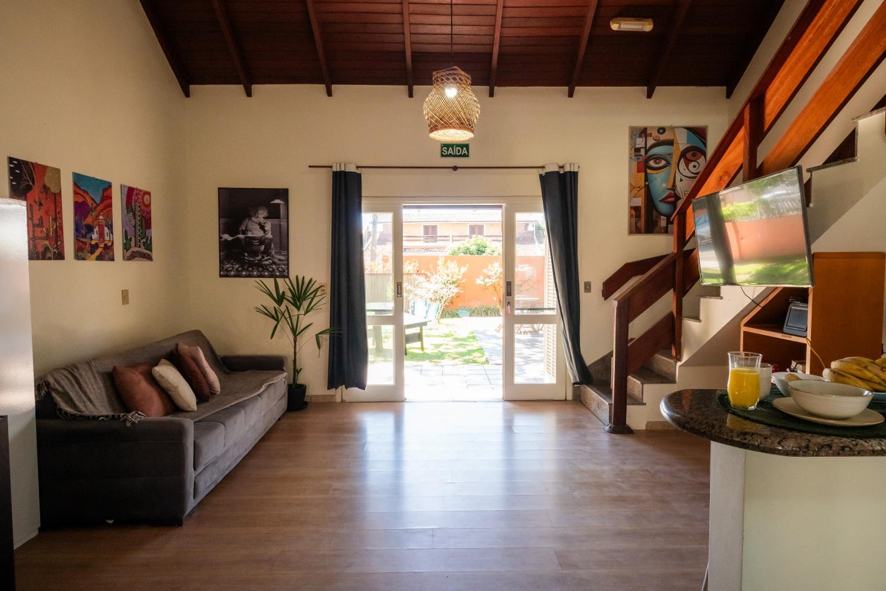 Take it Easy Hostel