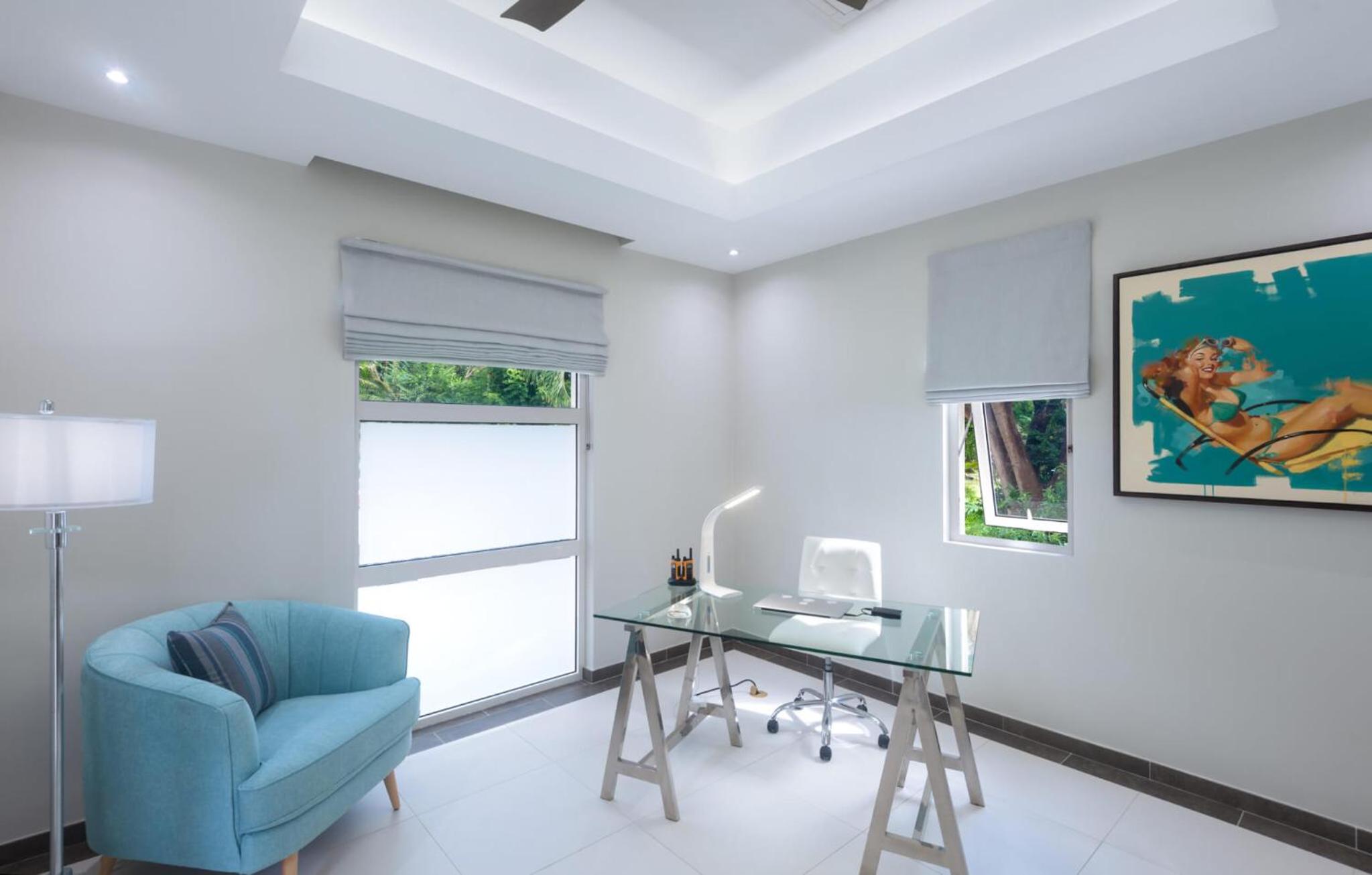 Luxury 5 Bedroom Seaduced Villa