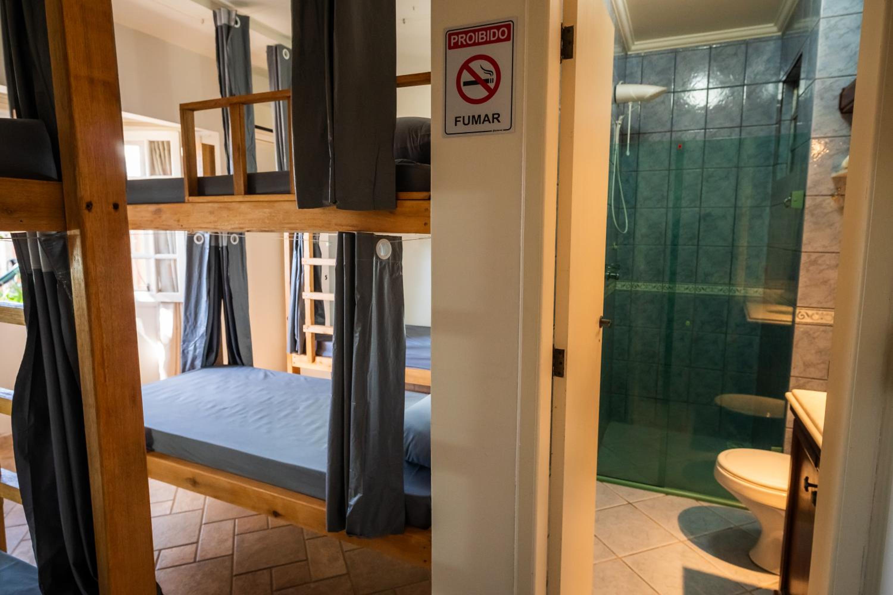 Take it Easy Hostel