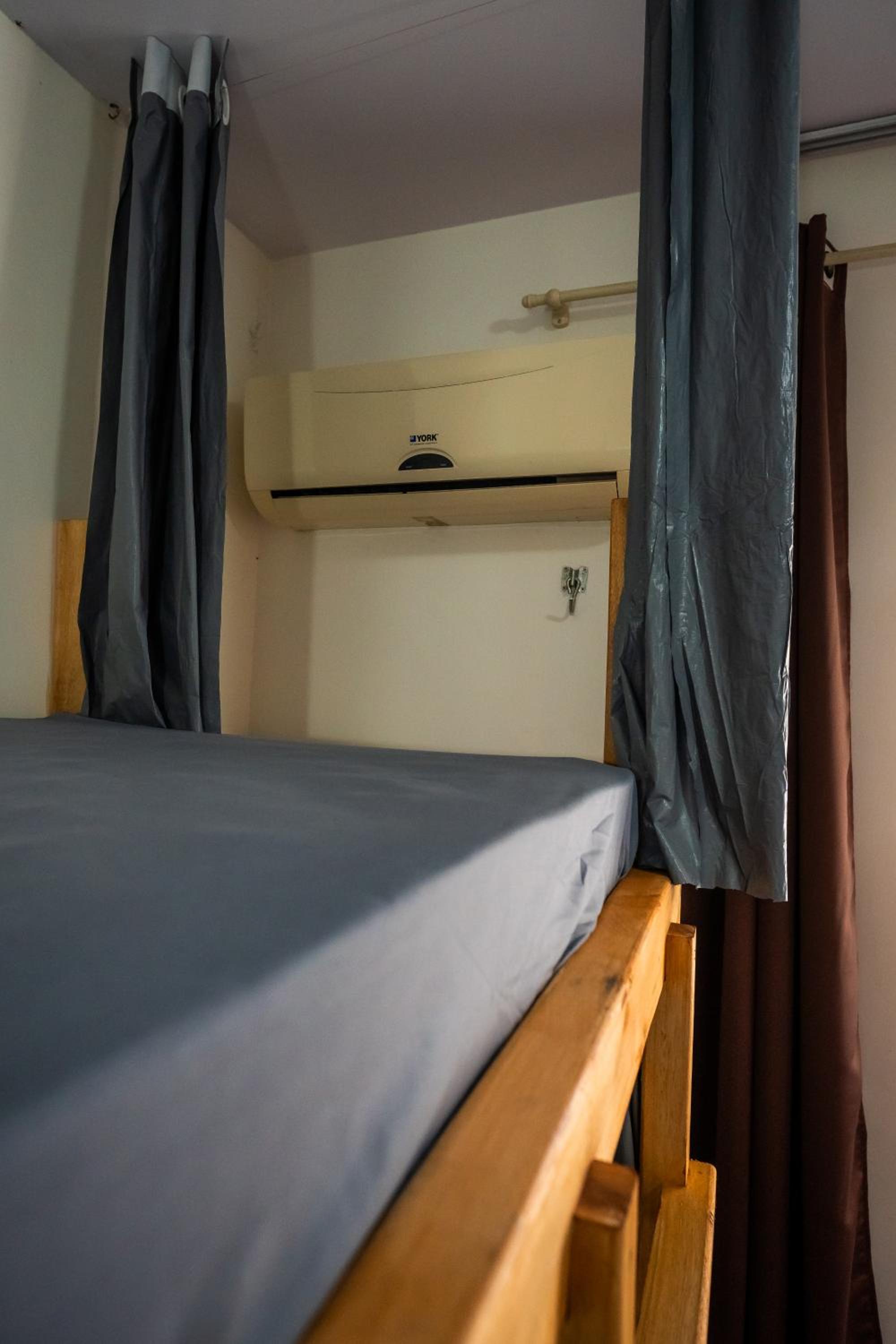 Take it Easy Hostel
