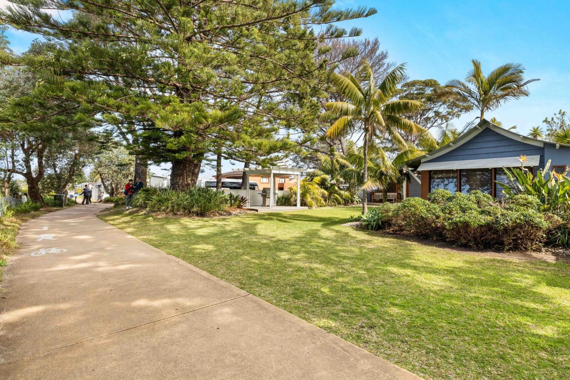 Bali Beach House by Experience Jervis Bay