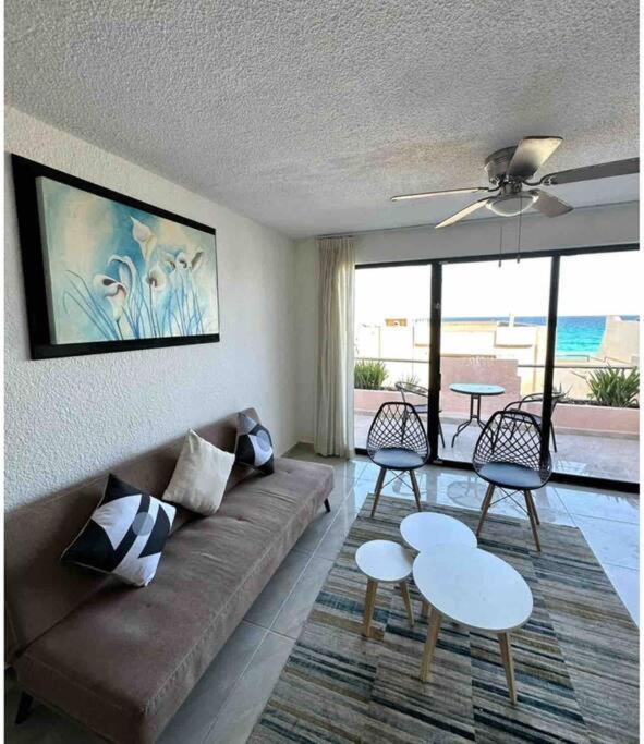 Exclusive Beachfront Apartment in the Hotel Zone - Tranquil and Central Location