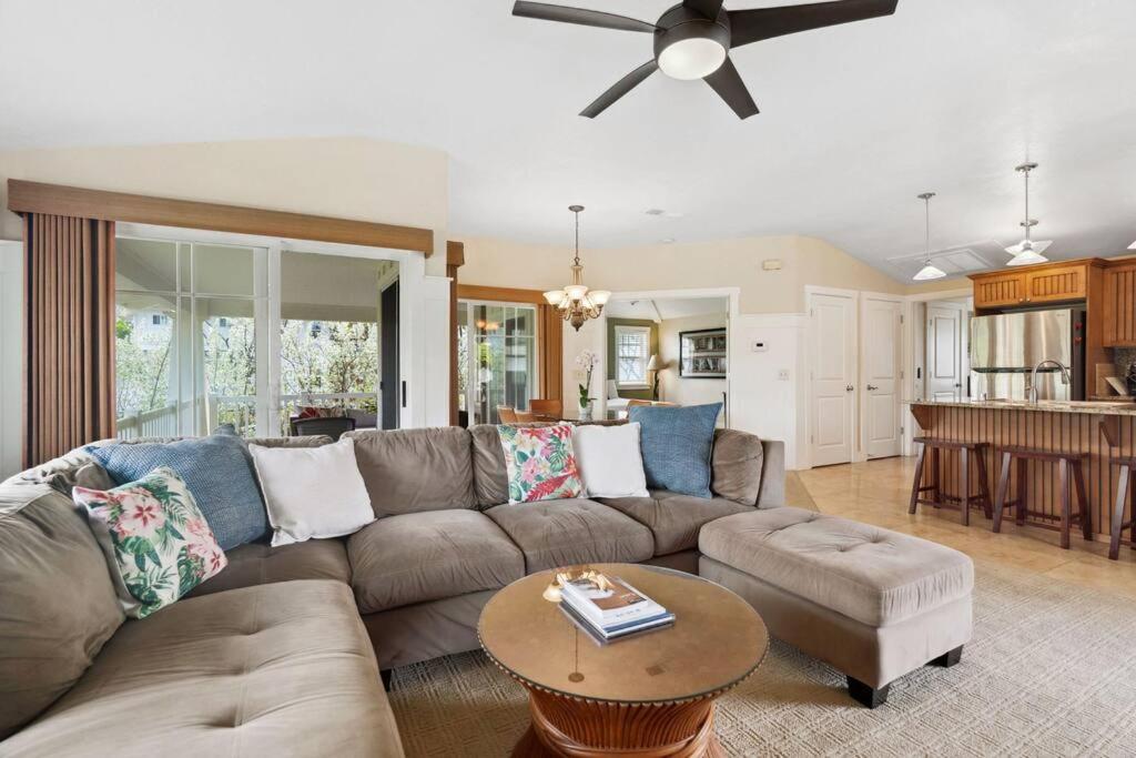 AC Villa in Princeville view 5