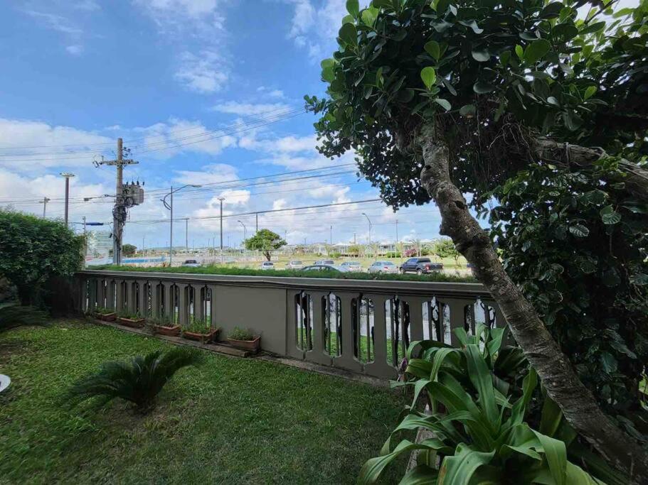 Pé na Areia Cobertura com Conforto Praia do Forte Melhor Trecho