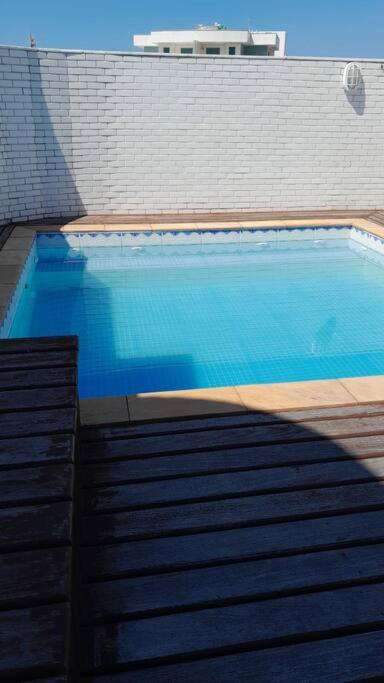 Pé na Areia Cobertura com Conforto Praia do Forte Melhor Trecho