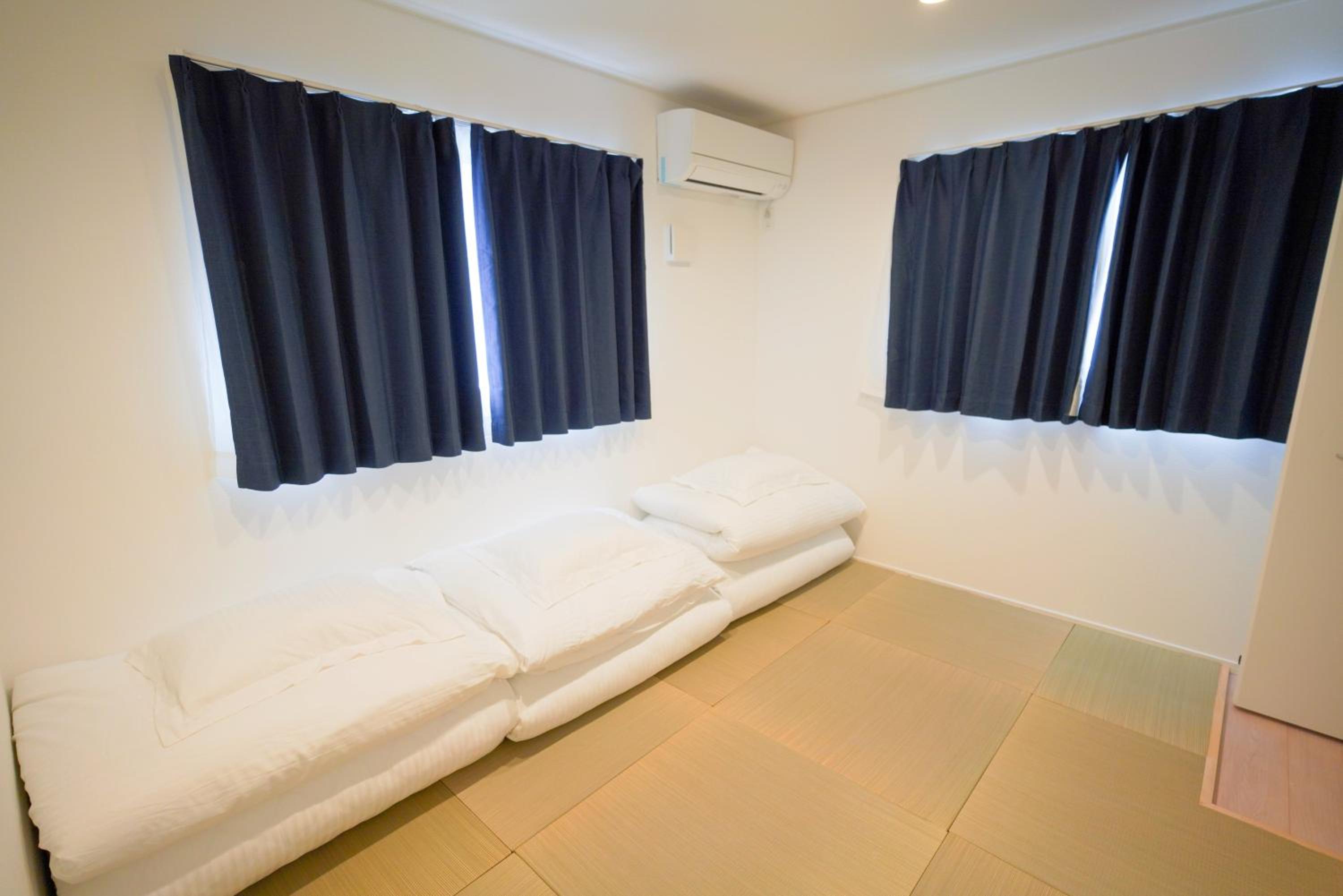 White Color New Design 5ppl Funny Play House 2LDK