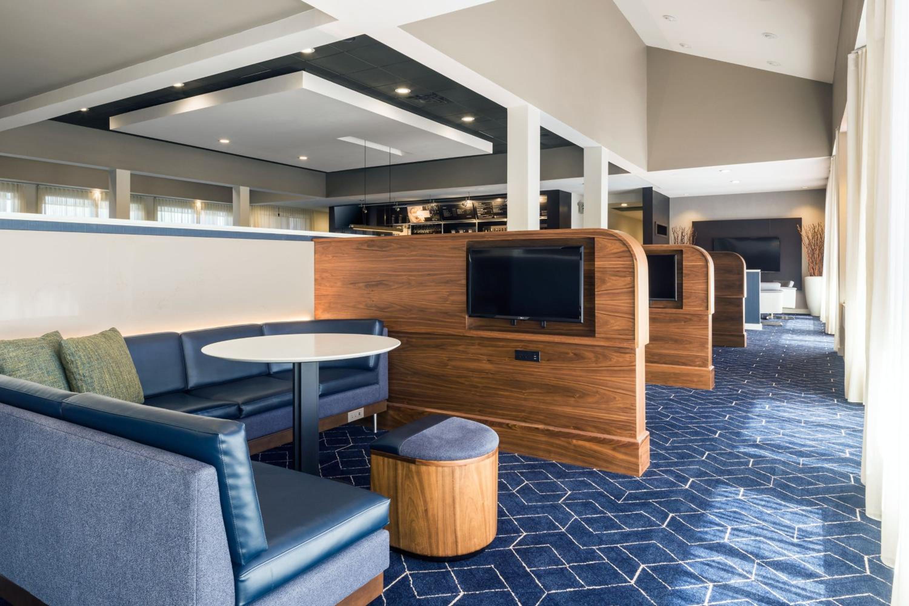 Phoenix Vacations - Courtyard by Marriott Phoenix North - Property Image 10