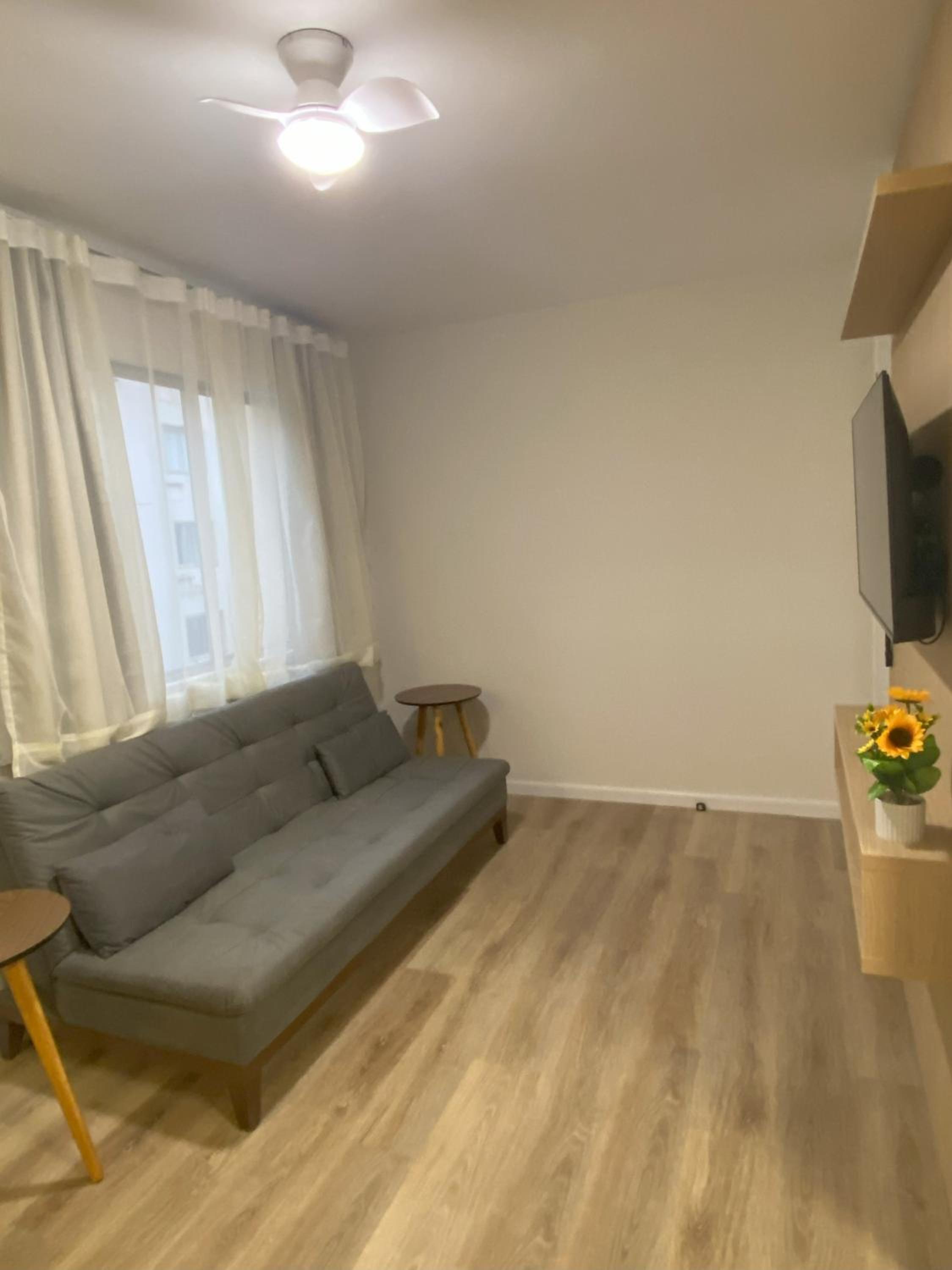 Apartamento Inteiro Novo - 2 Quartos - REGIÃO CENTRAL FOZ